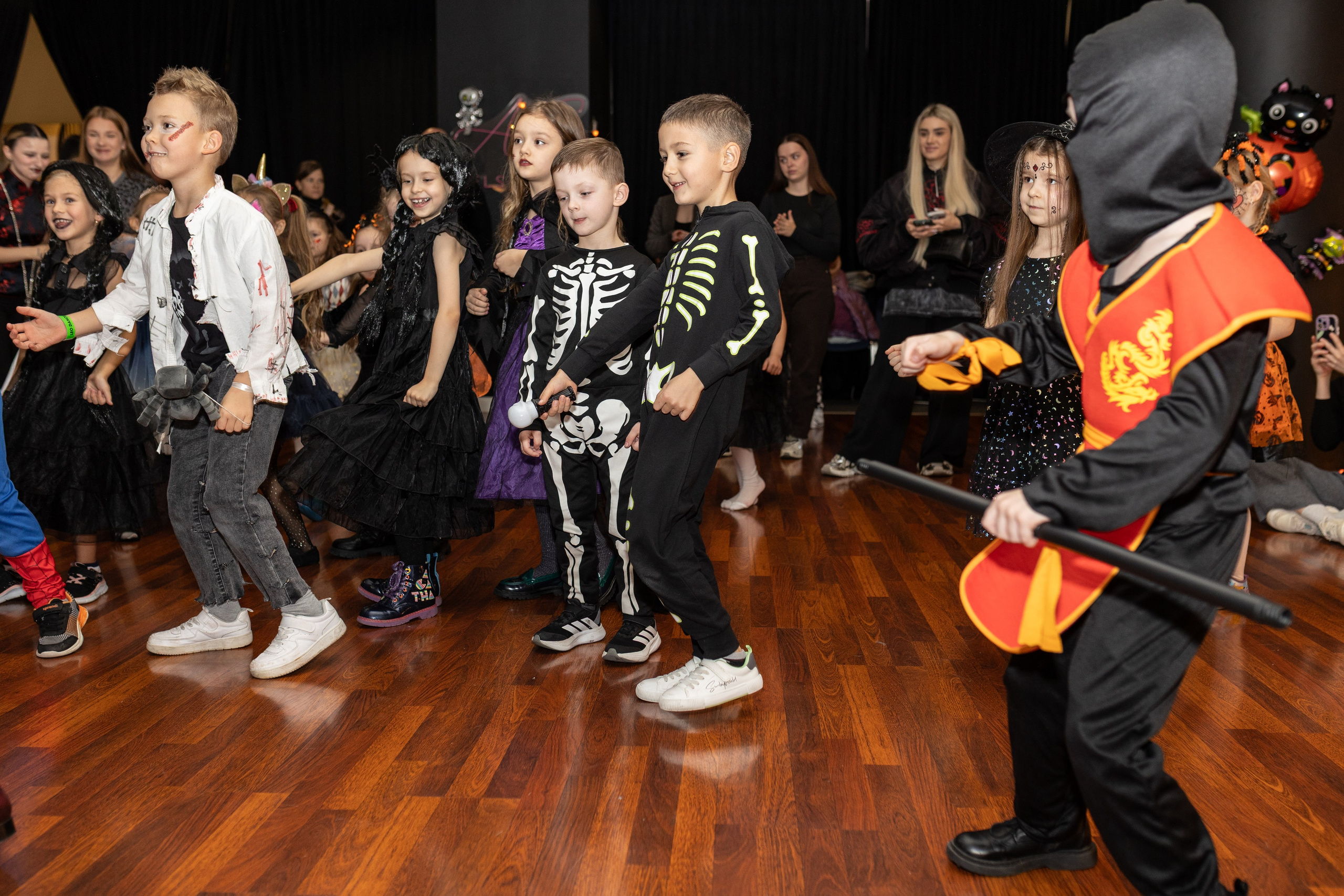 Хэллоуин Leo dance. Family and children photographer in Warszaw Liudmila Babrouskaya