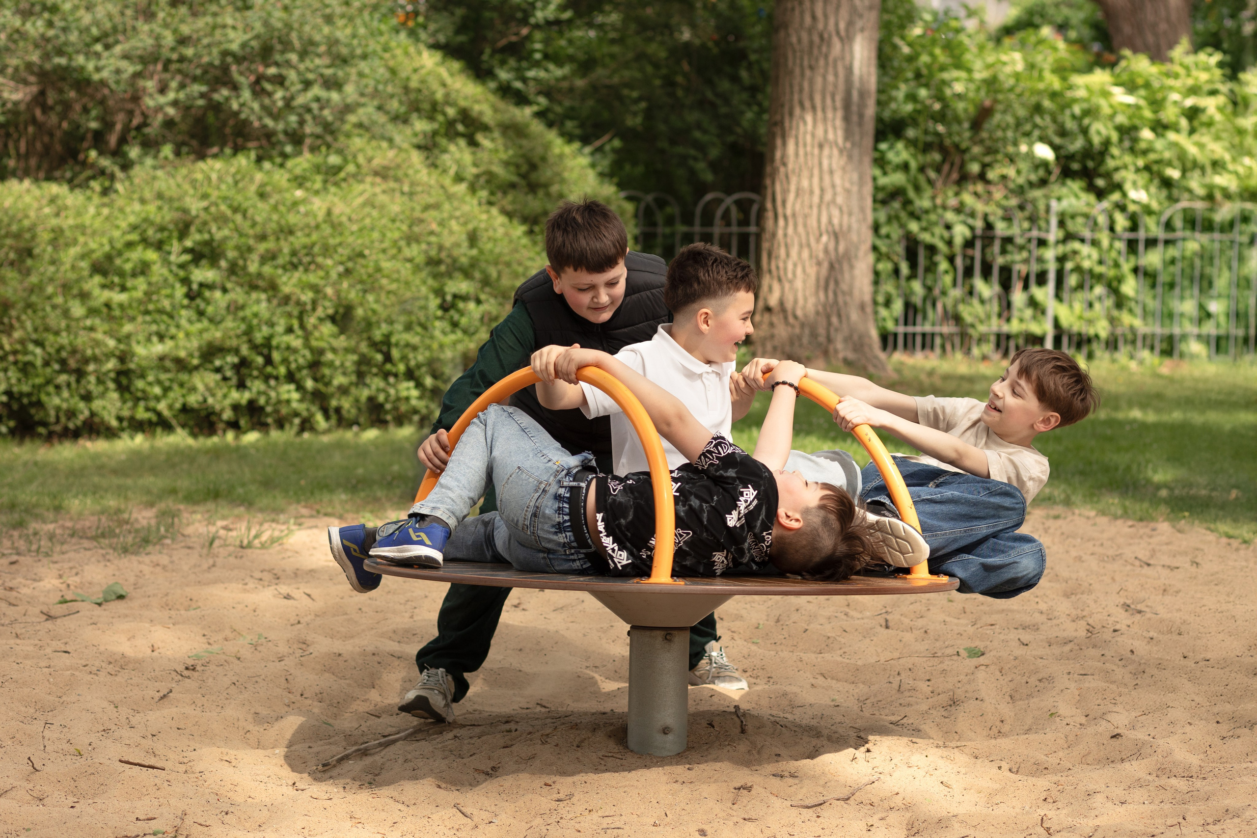 Школьный альбом. Family and children photographer in Warszaw Liudmila Babrouskaya