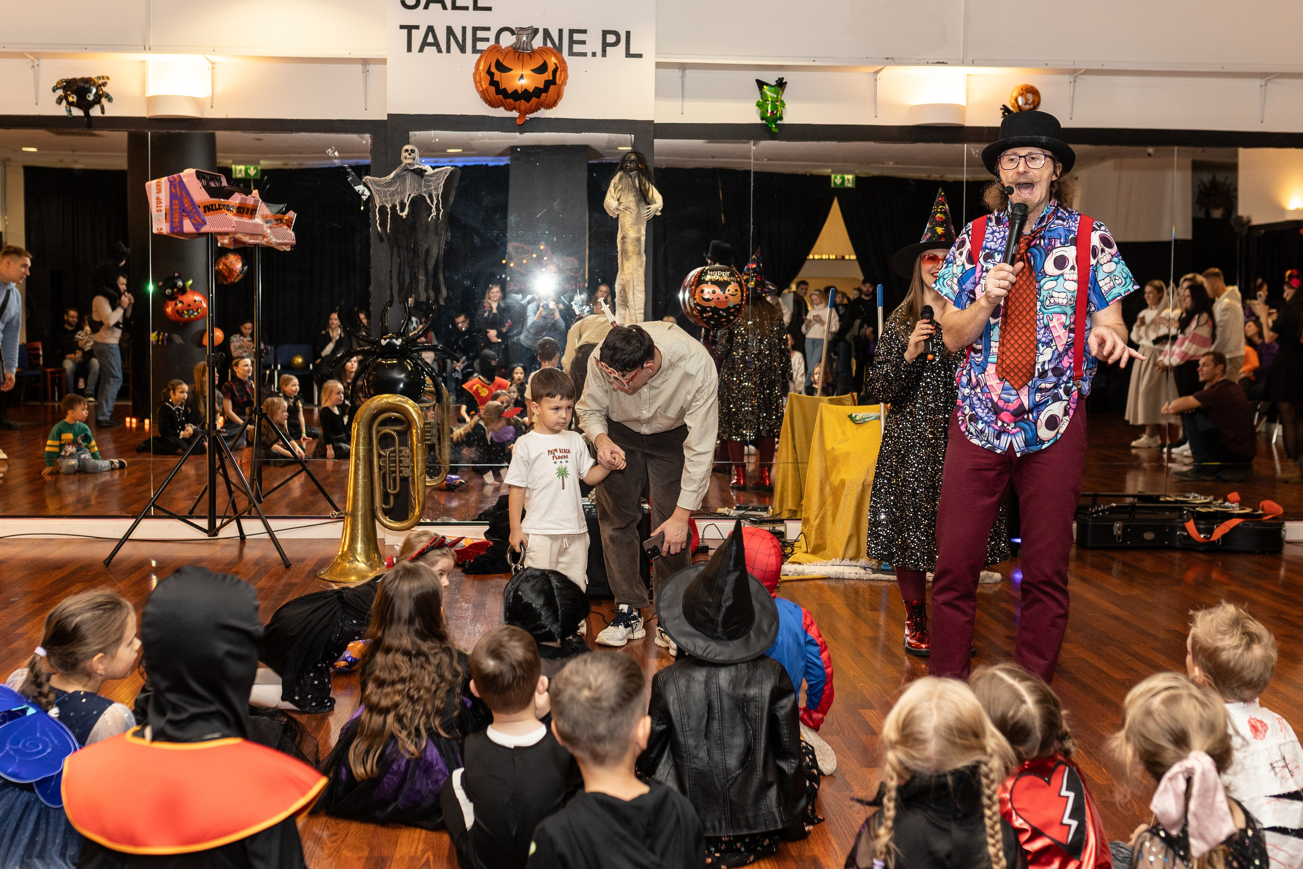 Хэллоуин Leo dance. Family and children photographer in Warszaw Liudmila Babrouskaya
