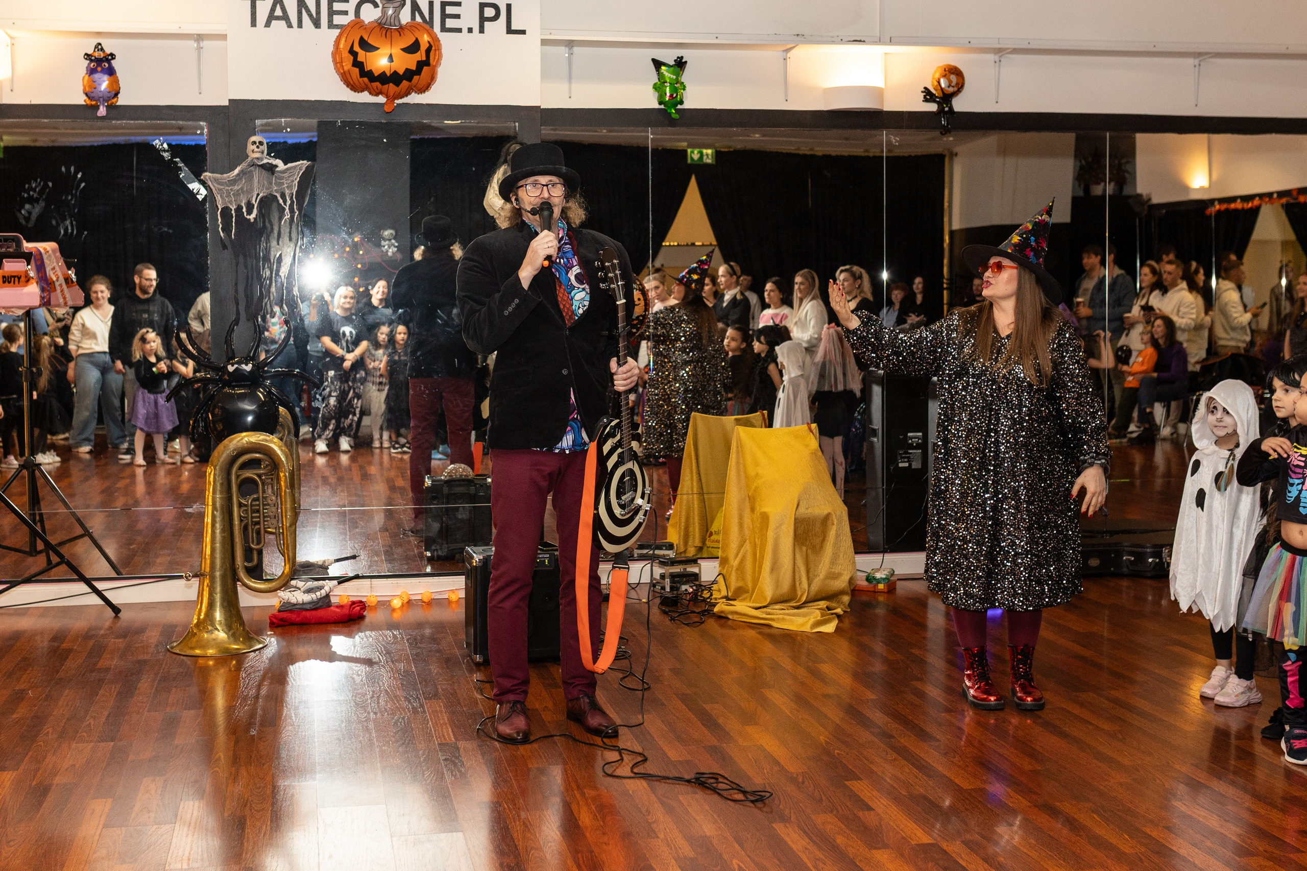 Хэллоуин Leo dance. Family and children photographer in Warszaw Liudmila Babrouskaya