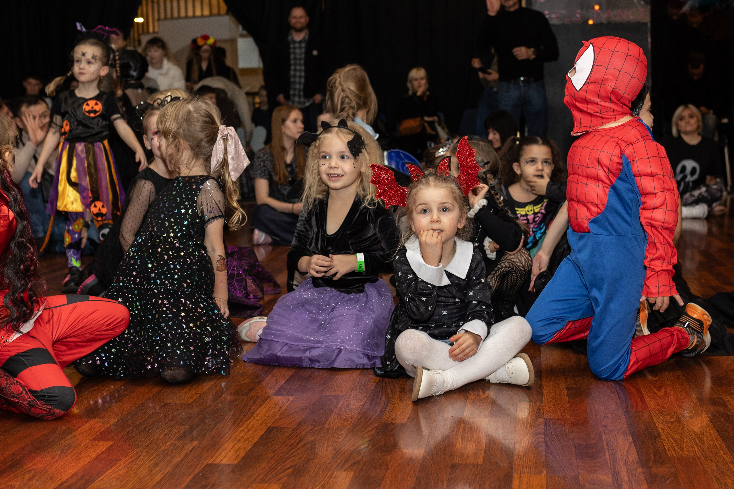 Хэллоуин Leo dance. Family and children photographer in Warszaw Liudmila Babrouskaya
