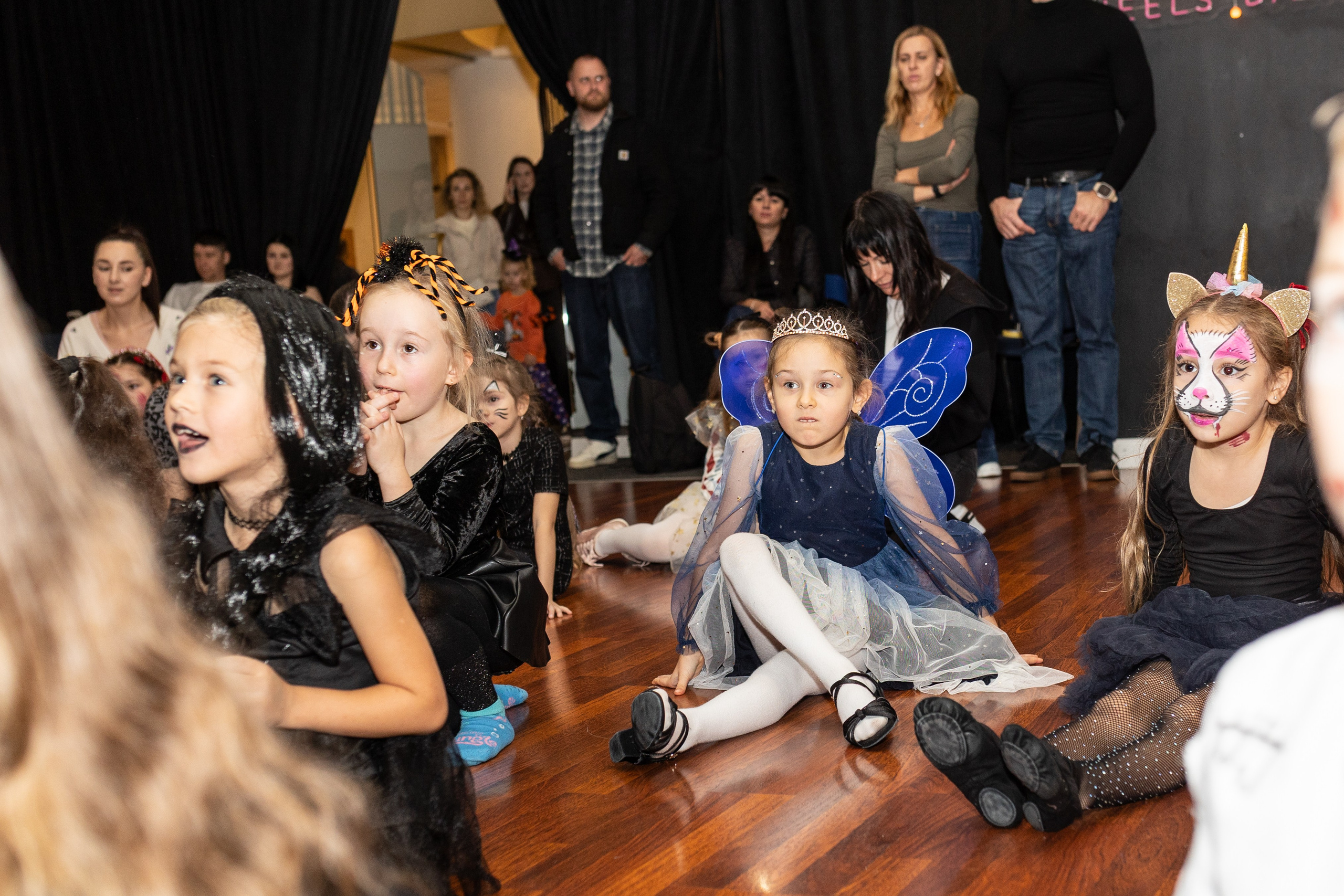 Хэллоуин Leo dance. Family and children photographer in Warszaw Liudmila Babrouskaya