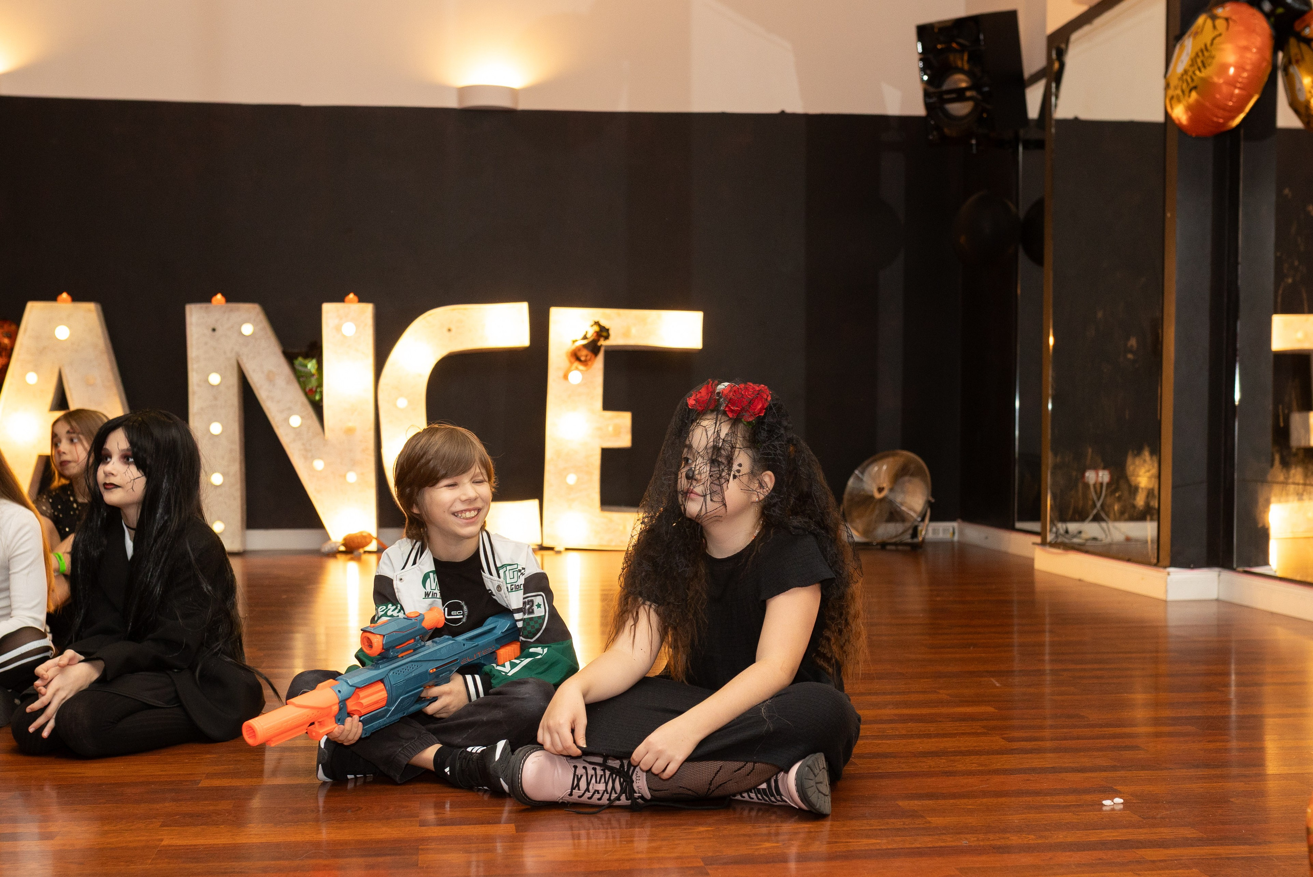 Хэллоуин Leo dance. Family and children photographer in Warszaw Liudmila Babrouskaya