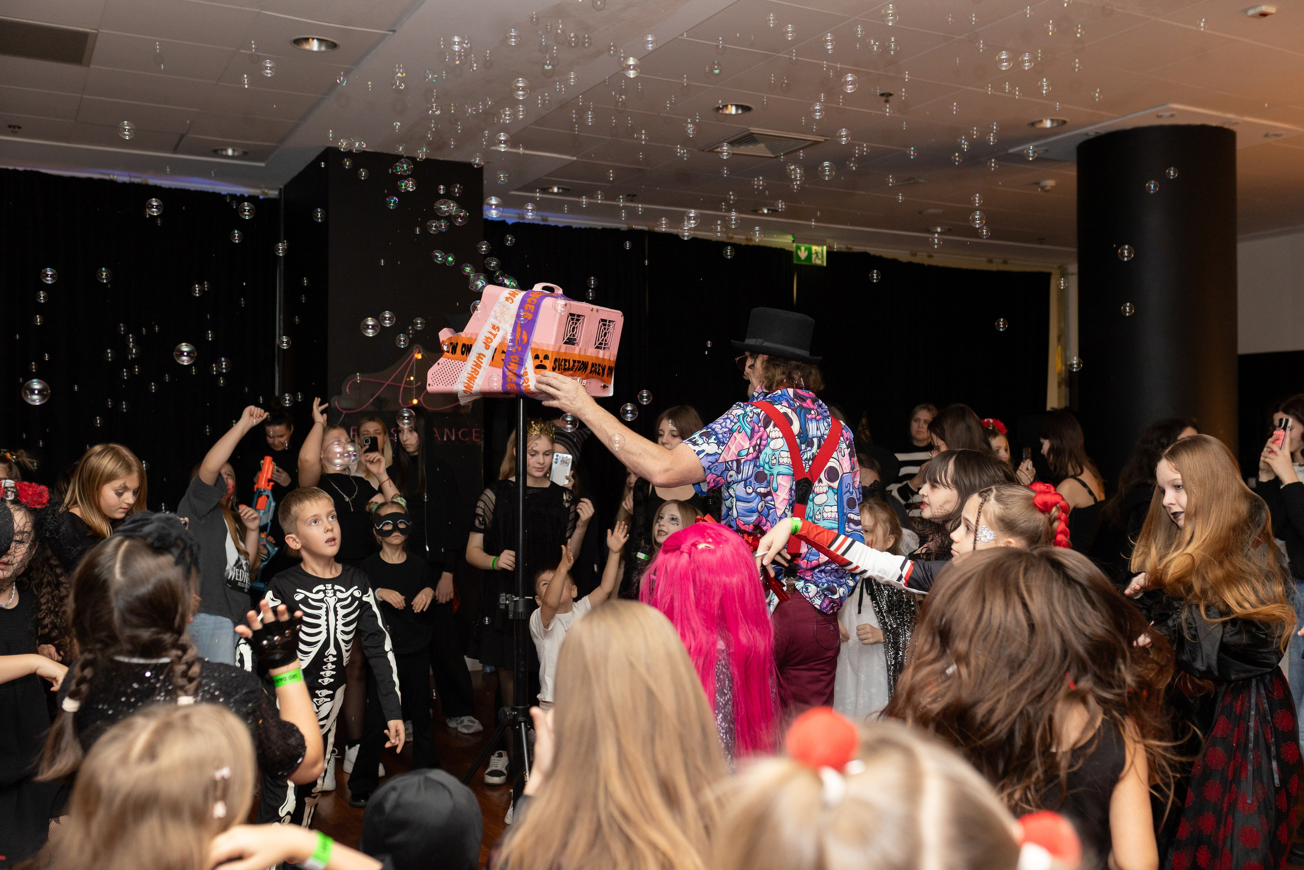 Хэллоуин Leo dance. Family and children photographer in Warszaw Liudmila Babrouskaya