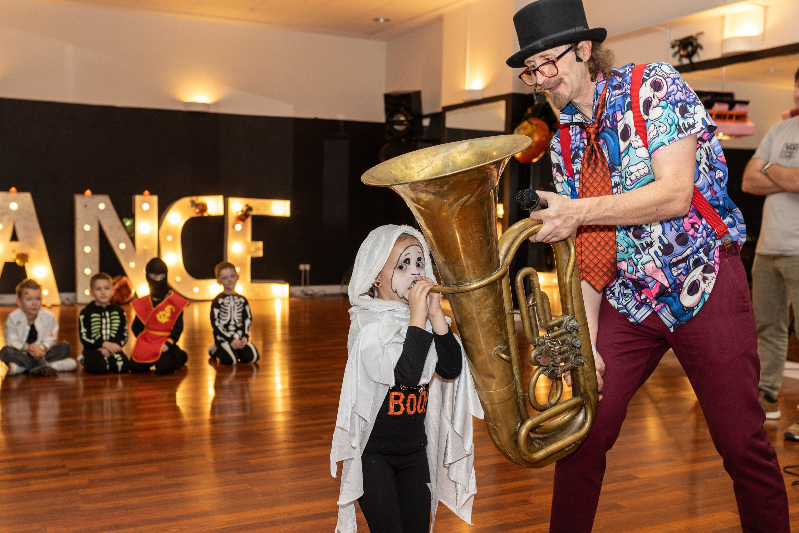 Хэллоуин Leo dance. Family and children photographer in Warszaw Liudmila Babrouskaya