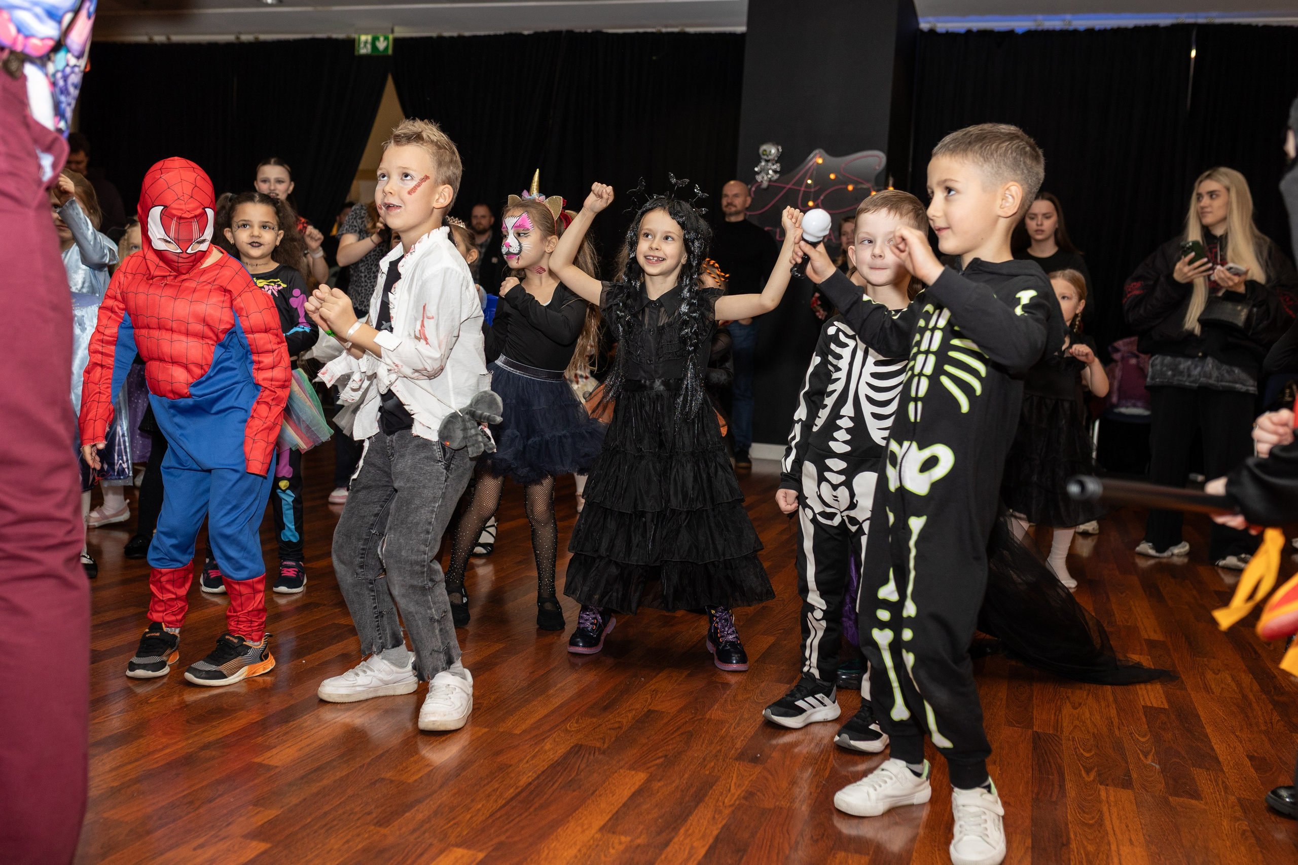 Хэллоуин Leo dance. Family and children photographer in Warszaw Liudmila Babrouskaya
