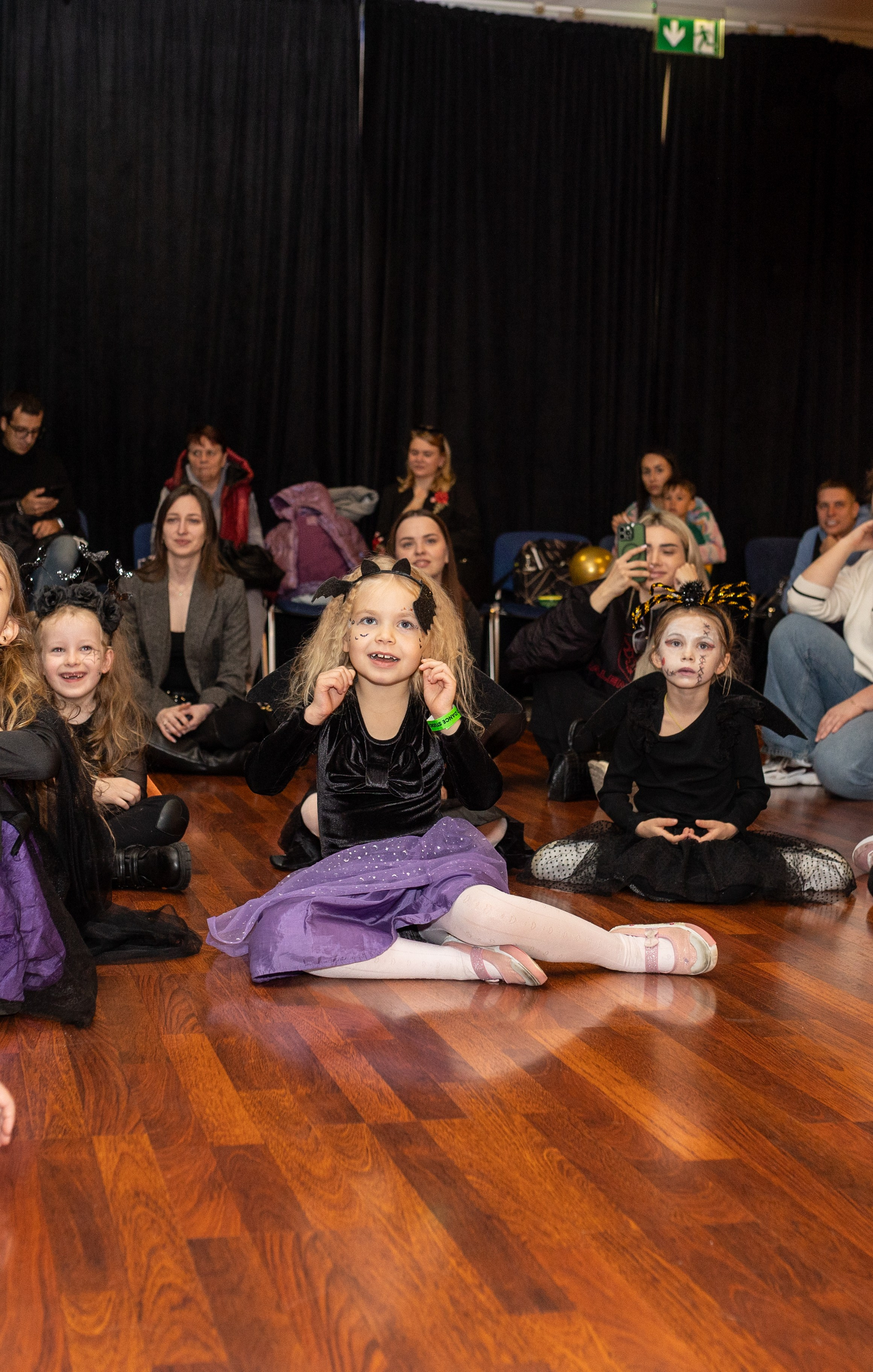 Хэллоуин Leo dance. Family and children photographer in Warszaw Liudmila Babrouskaya