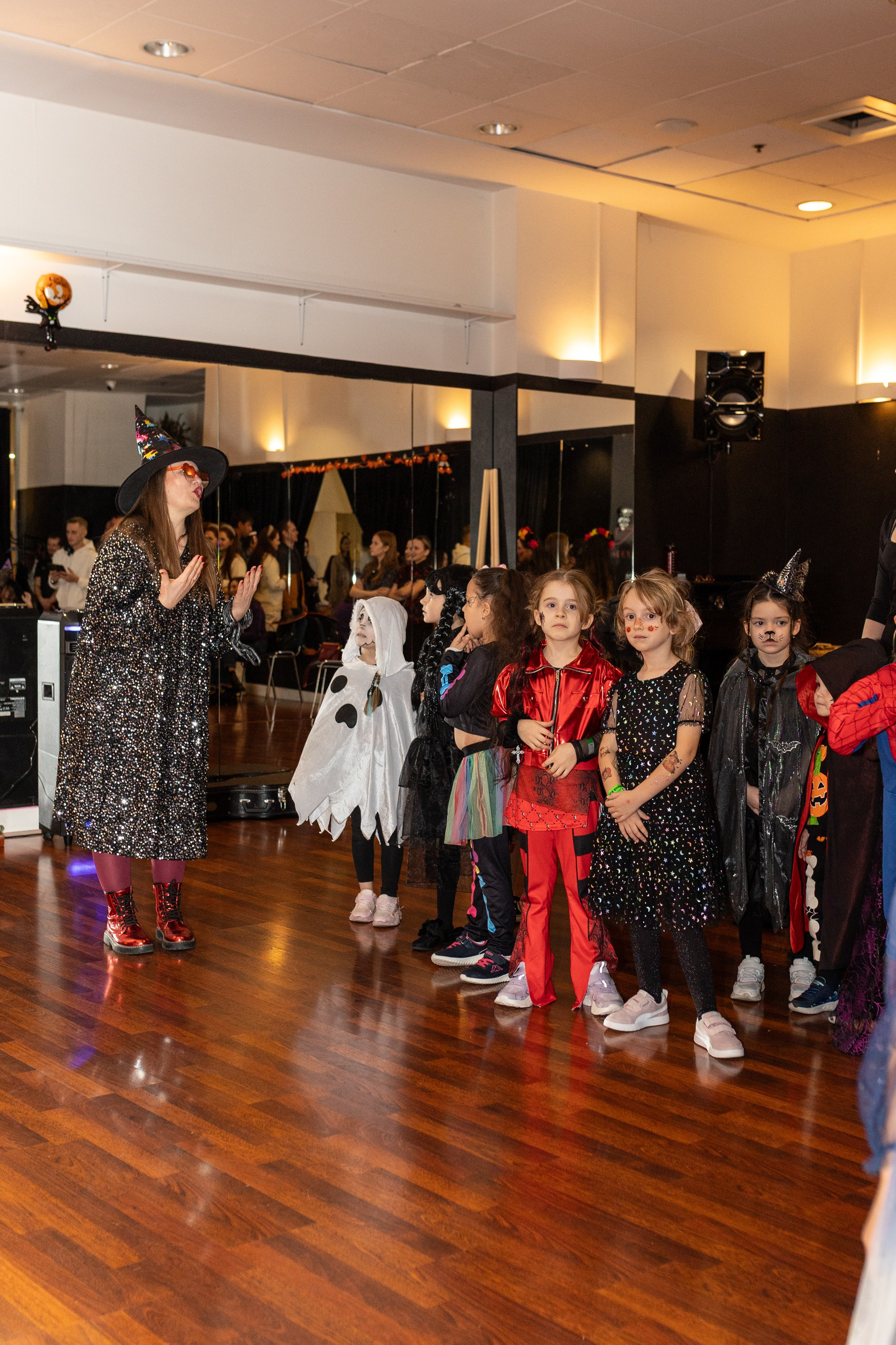 Хэллоуин Leo dance. Family and children photographer in Warszaw Liudmila Babrouskaya