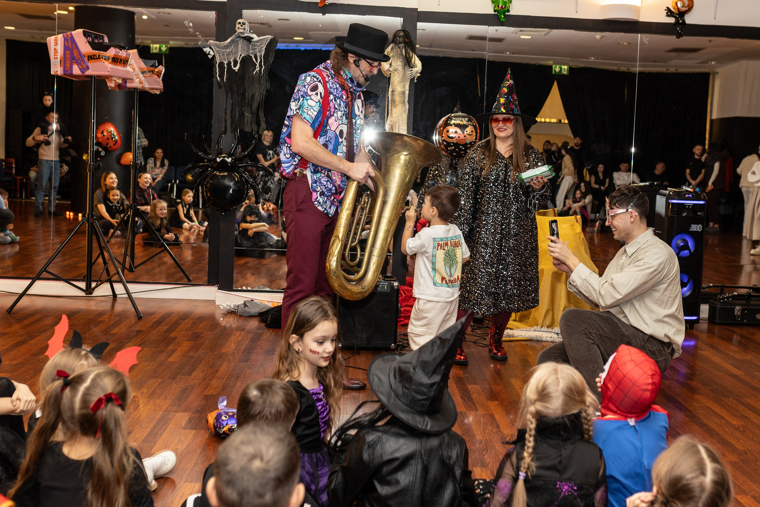 Хэллоуин Leo dance. Family and children photographer in Warszaw Liudmila Babrouskaya