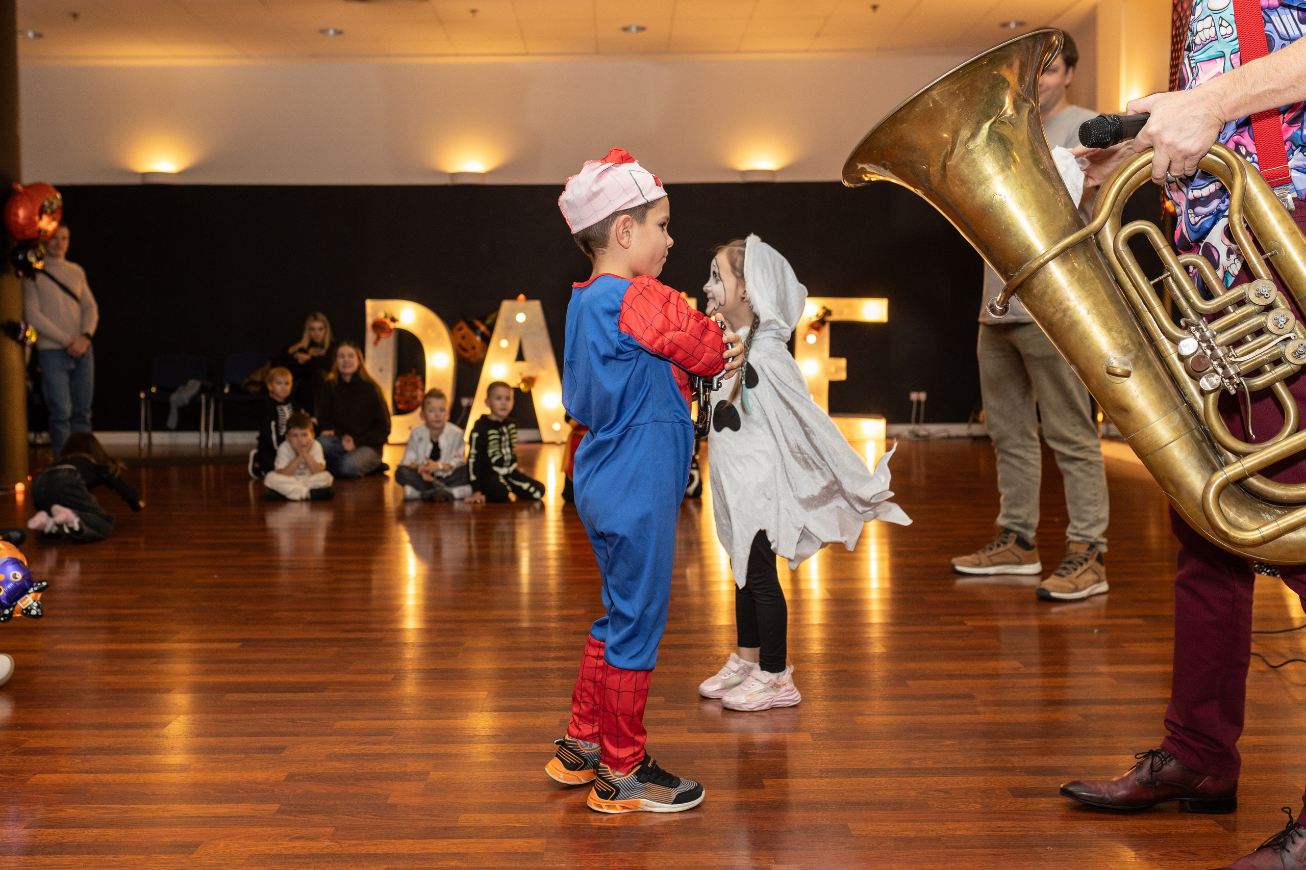 Хэллоуин Leo dance. Family and children photographer in Warszaw Liudmila Babrouskaya
