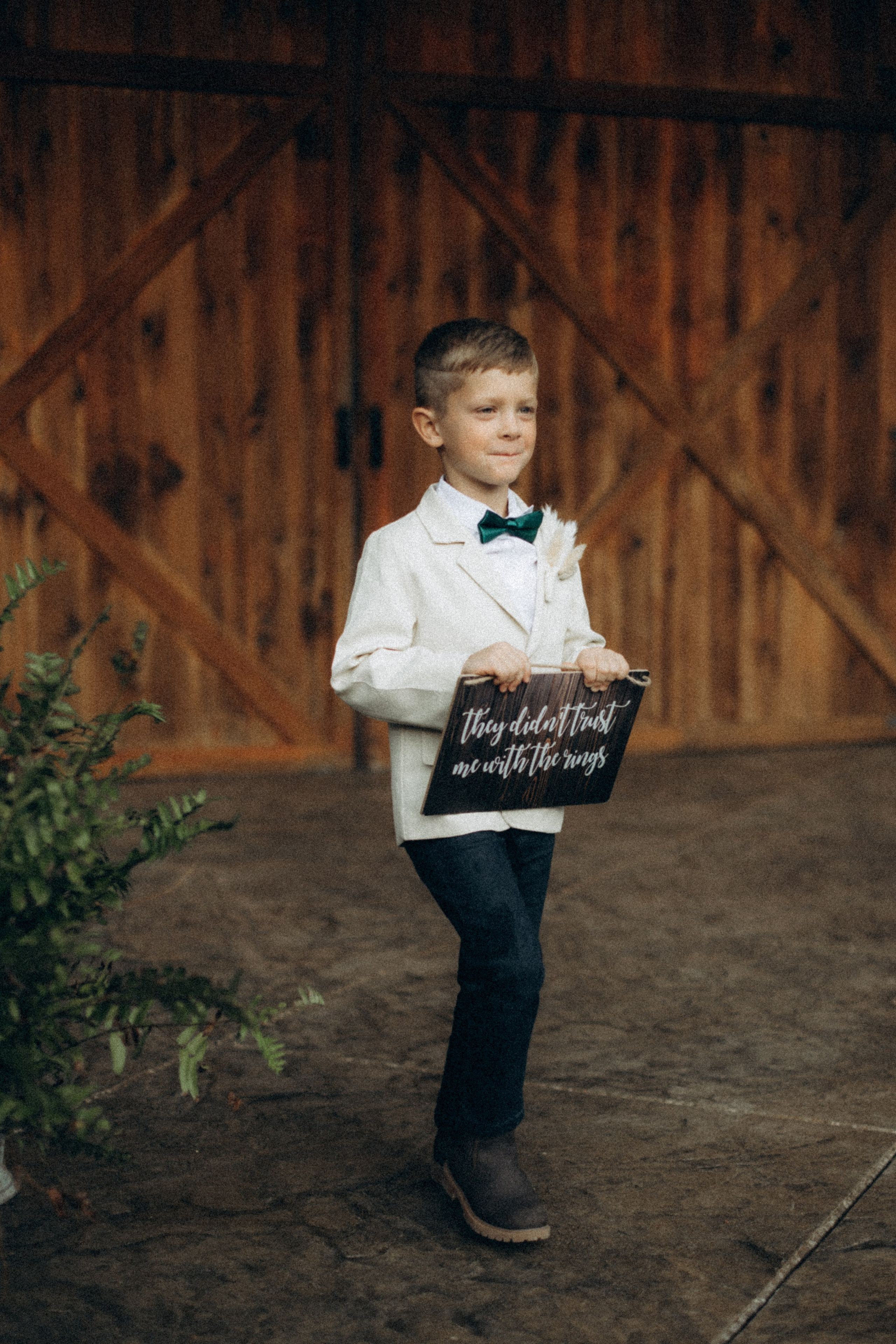 Blake & Stacy (KY). CAPTURED BY SHANKS PHOTOGRAPHY