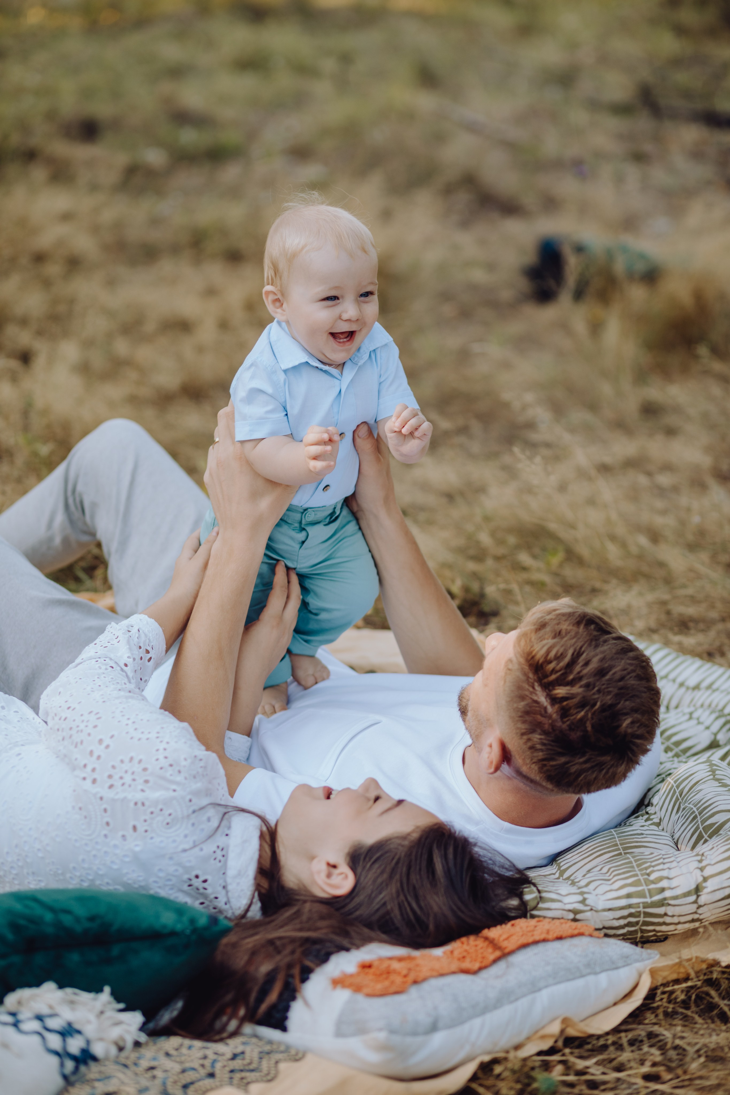 Beni & Adina. Wedding & couple photographer from Romania Rut Vetan