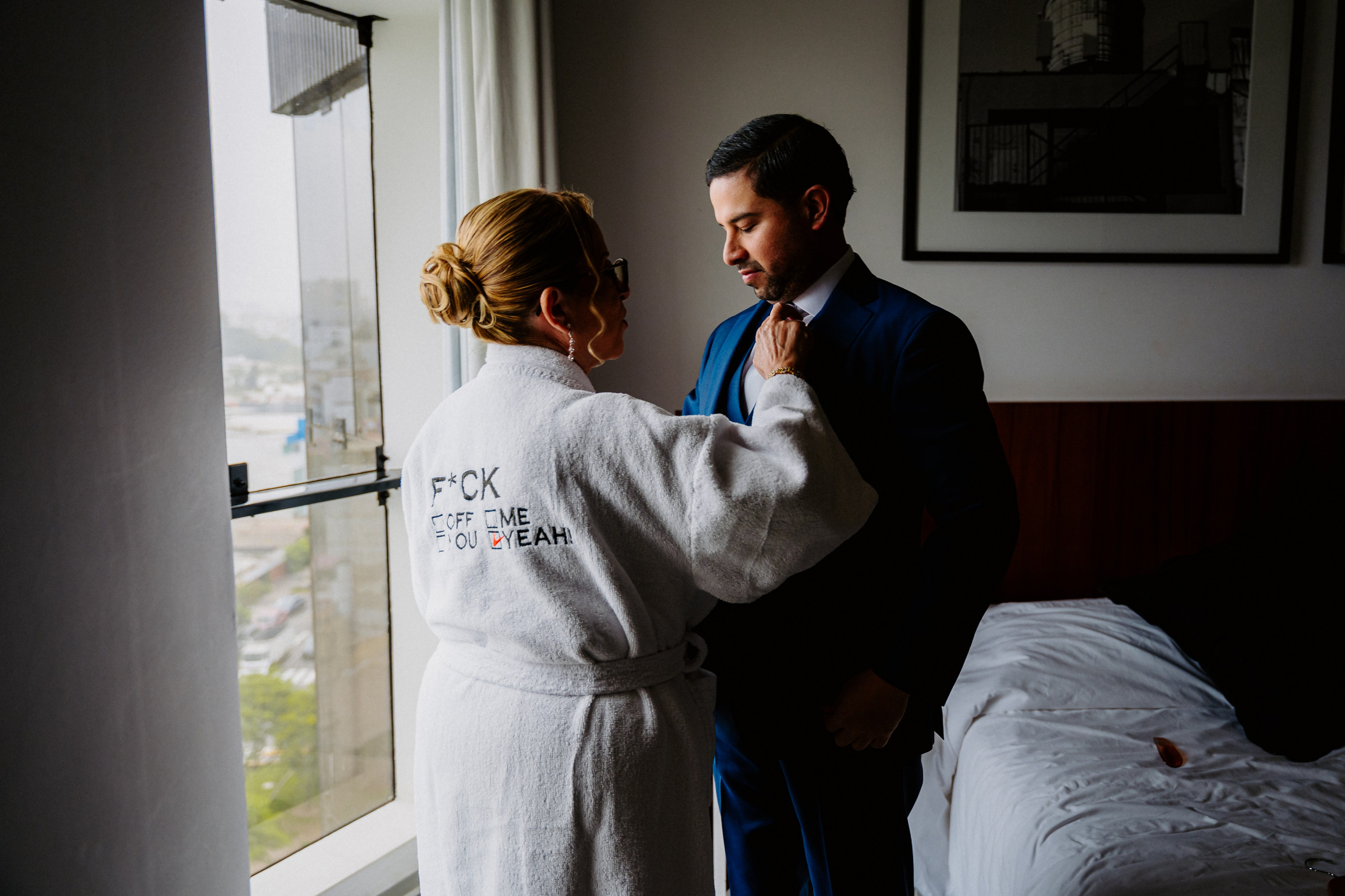 Perspectiva del novio. Fotógrafo de Bodas en Lima | Ronhy Altamirano. Fotografía narrativa y cinematográfica para bodas, quinceañeras y eventos exclusivos