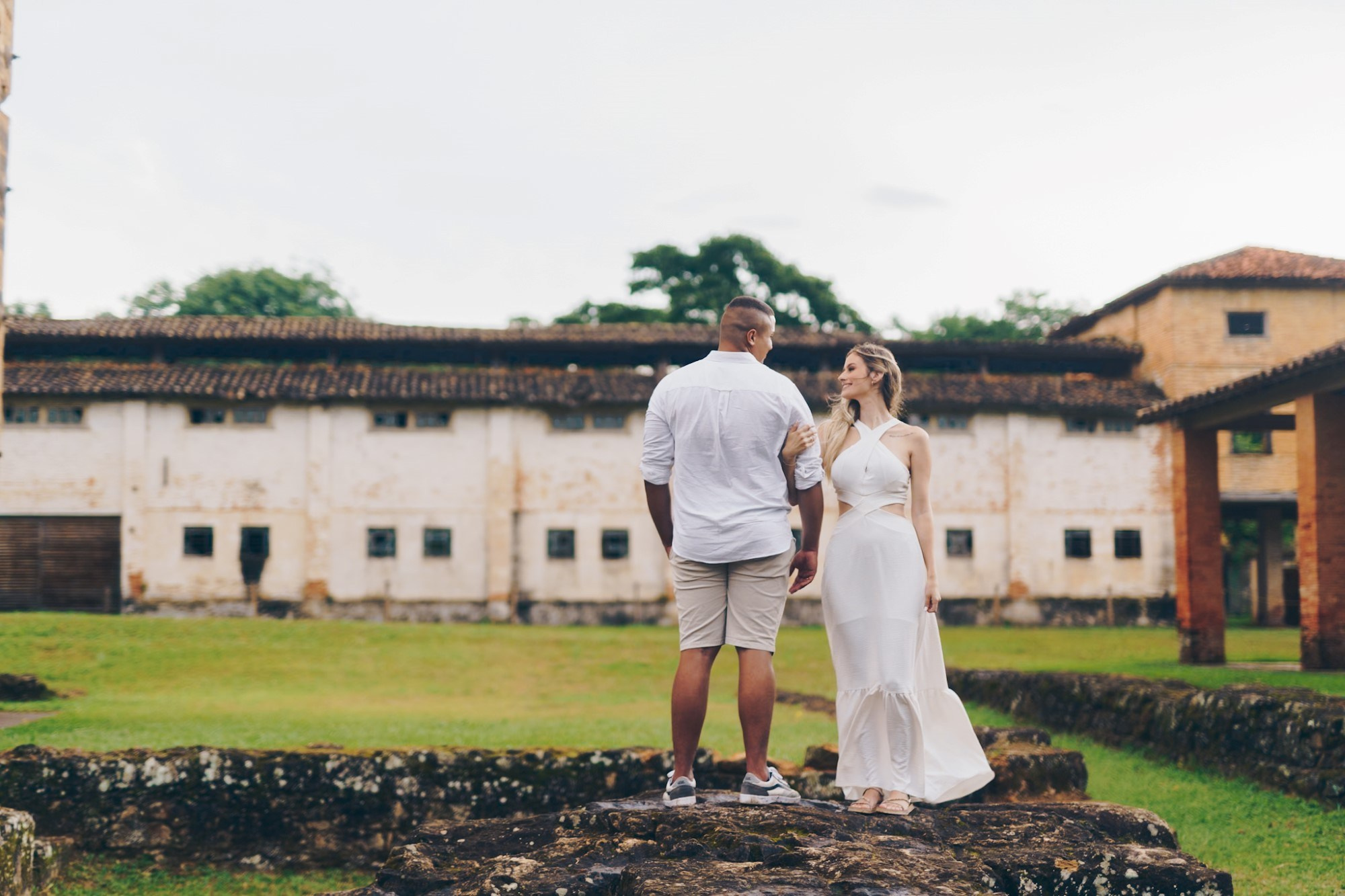 Pré Wedding — Isa e Icaro (Sorocaba — SP). Fotógrafo de casamento e Filmmaker de casamento