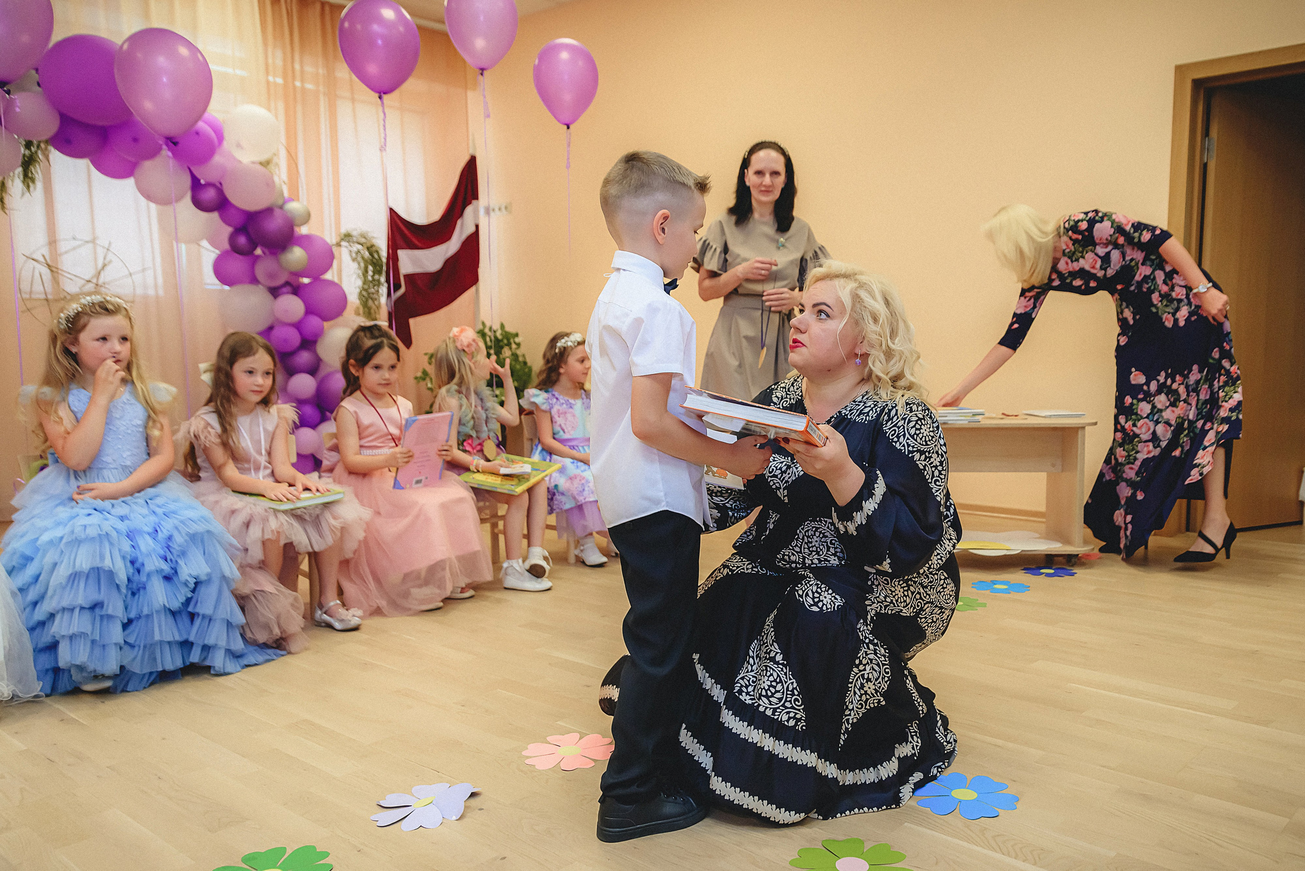 Bērnudārza «Laimiņa» Izlaidums. Photographer in Riga. Family, private and commercial photogrpahy