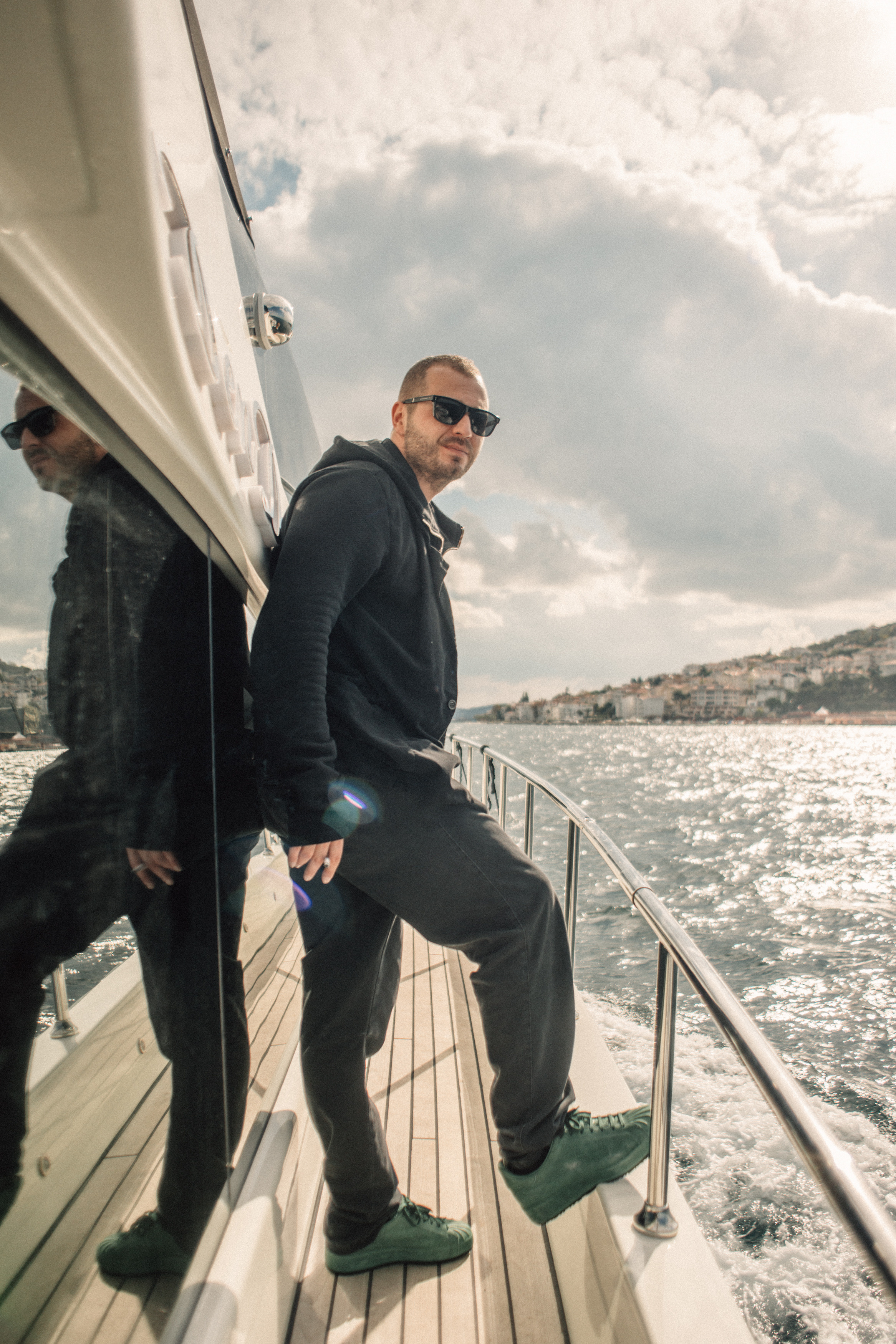 Фотосессия Лайфстайл в Стамбуле. Wedding, family and lifestyle photographer Anatoly. Photo sessions on rooftops with seagulls. Istanbul