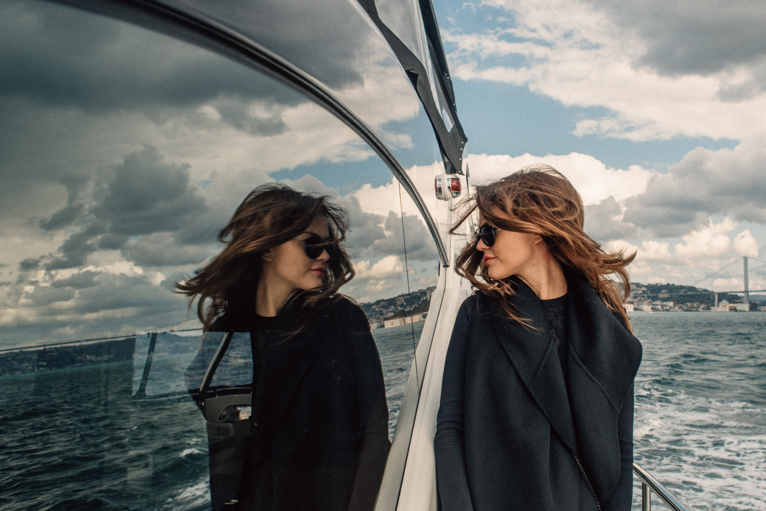 Фотосессия Лайфстайл в Стамбуле. Wedding, family and lifestyle photographer Anatoly. Photo sessions on rooftops with seagulls. Istanbul