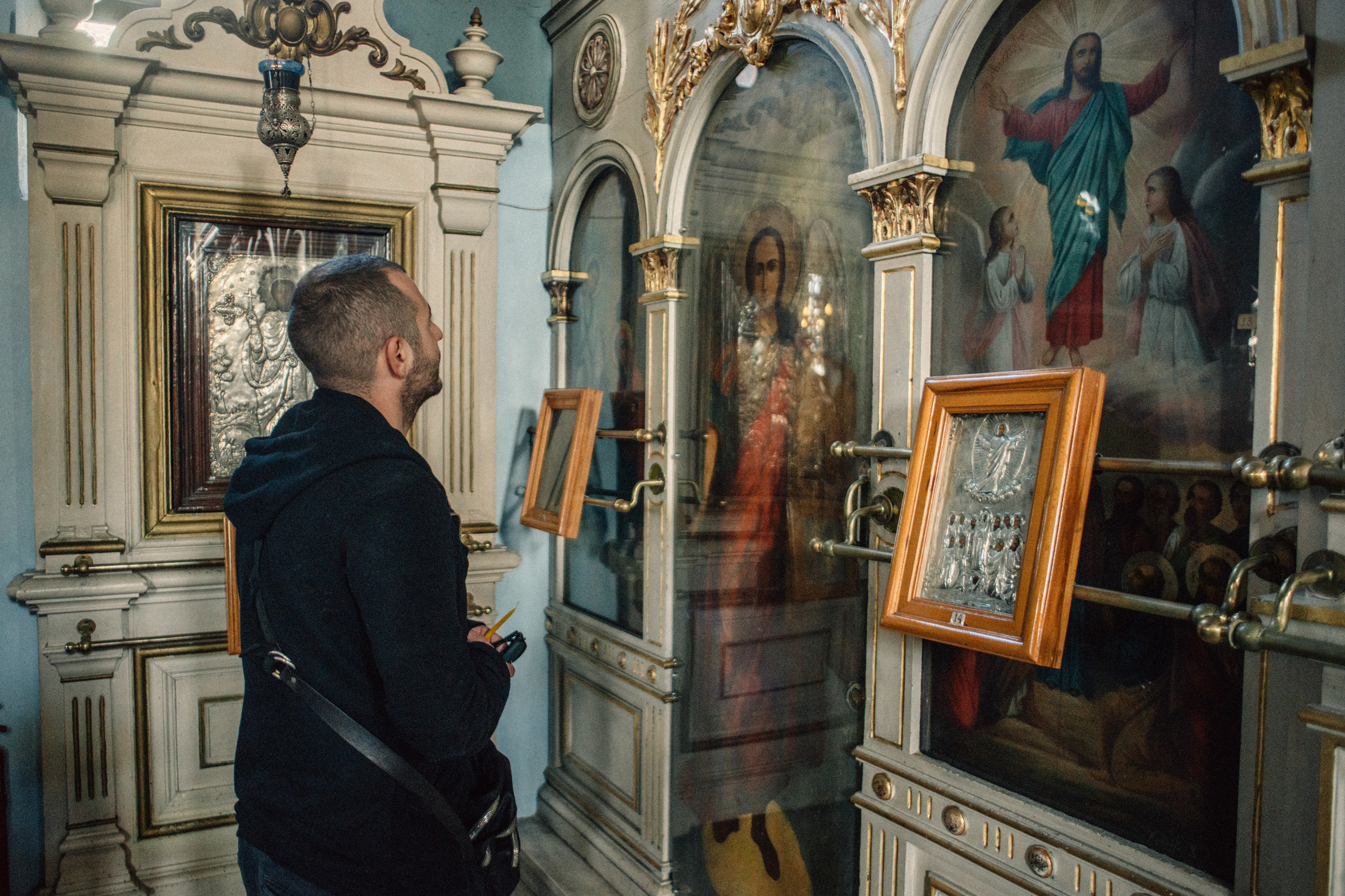 Фотосессия Лайфстайл в Стамбуле. Wedding, family and lifestyle photographer Anatoly. Photo sessions on rooftops with seagulls. Istanbul