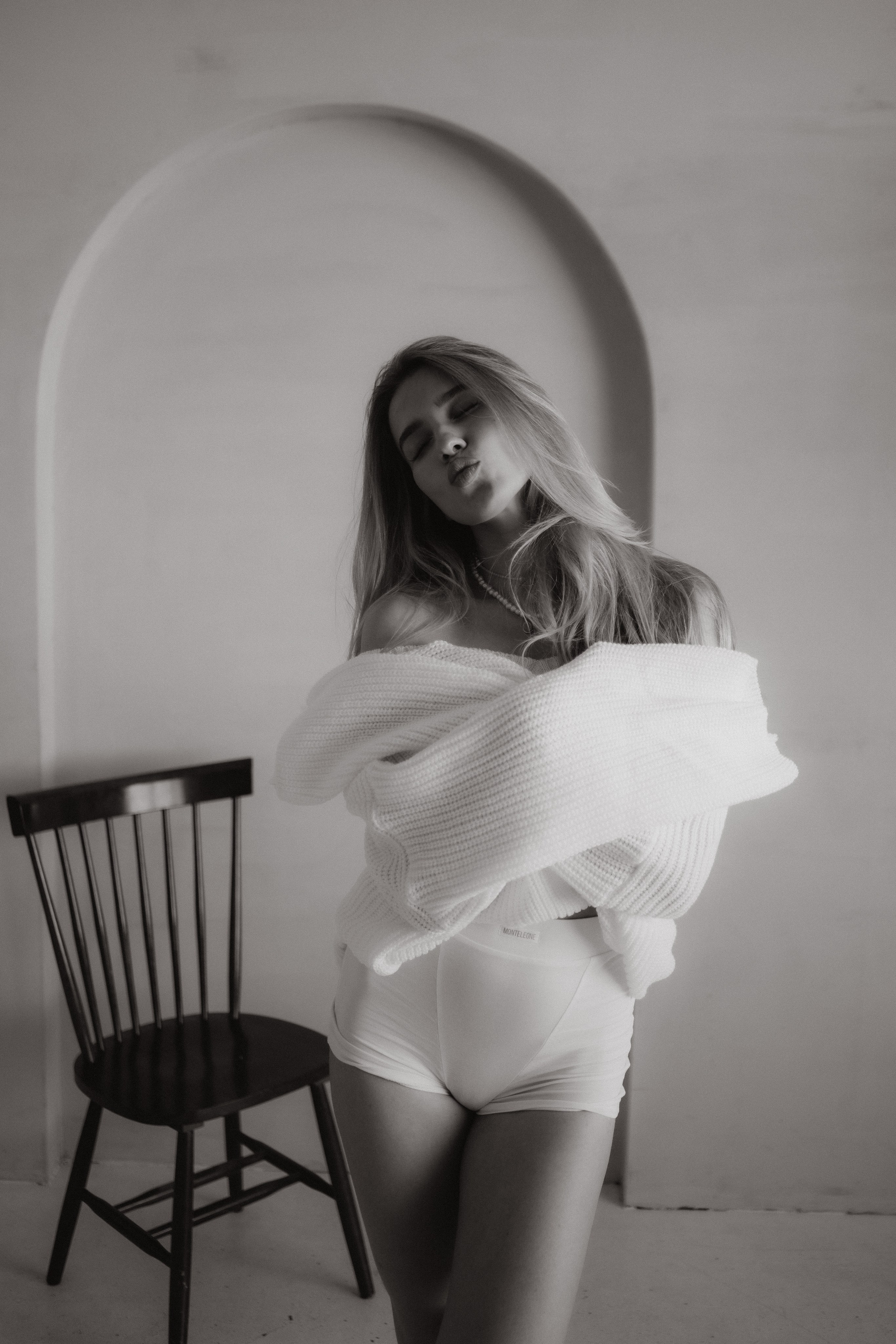 Veronika. Lens Captures Life