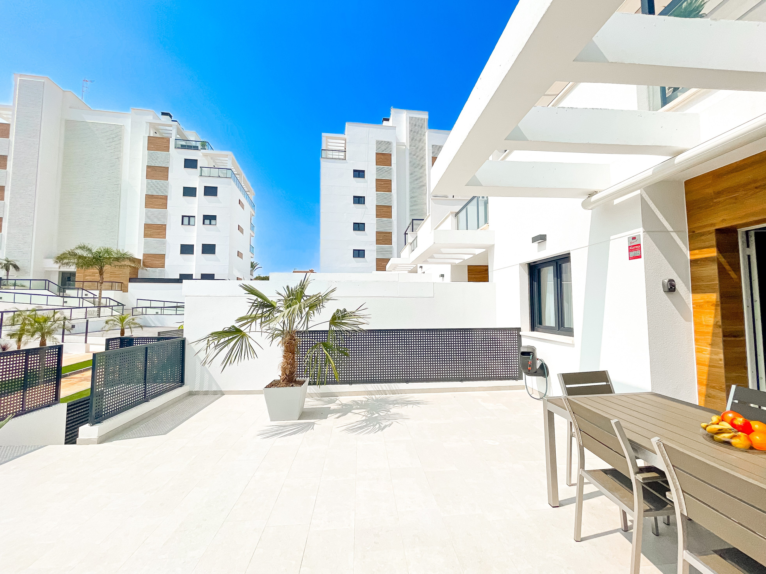 VISTAMAR III I&M GROUP. Baby Beast