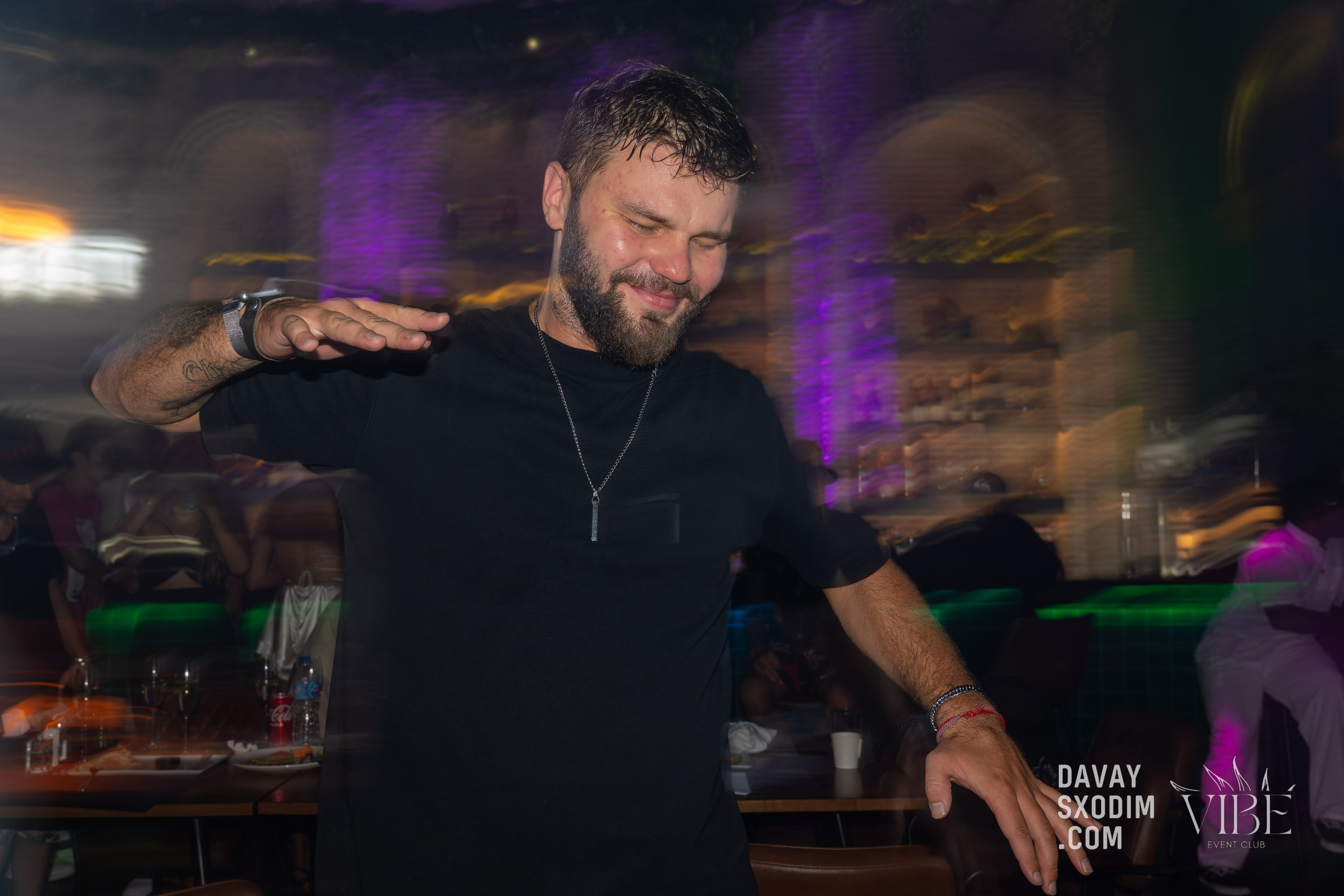 Вечеринка White Out | Фоторепортаж | Видеорепортаж | Афиша | DAVAYSXODIM.com PHUKET. АФИША|ФОТОРЕПОРТАЖИ|ИВЕНТЫ|ПХУКЕТ