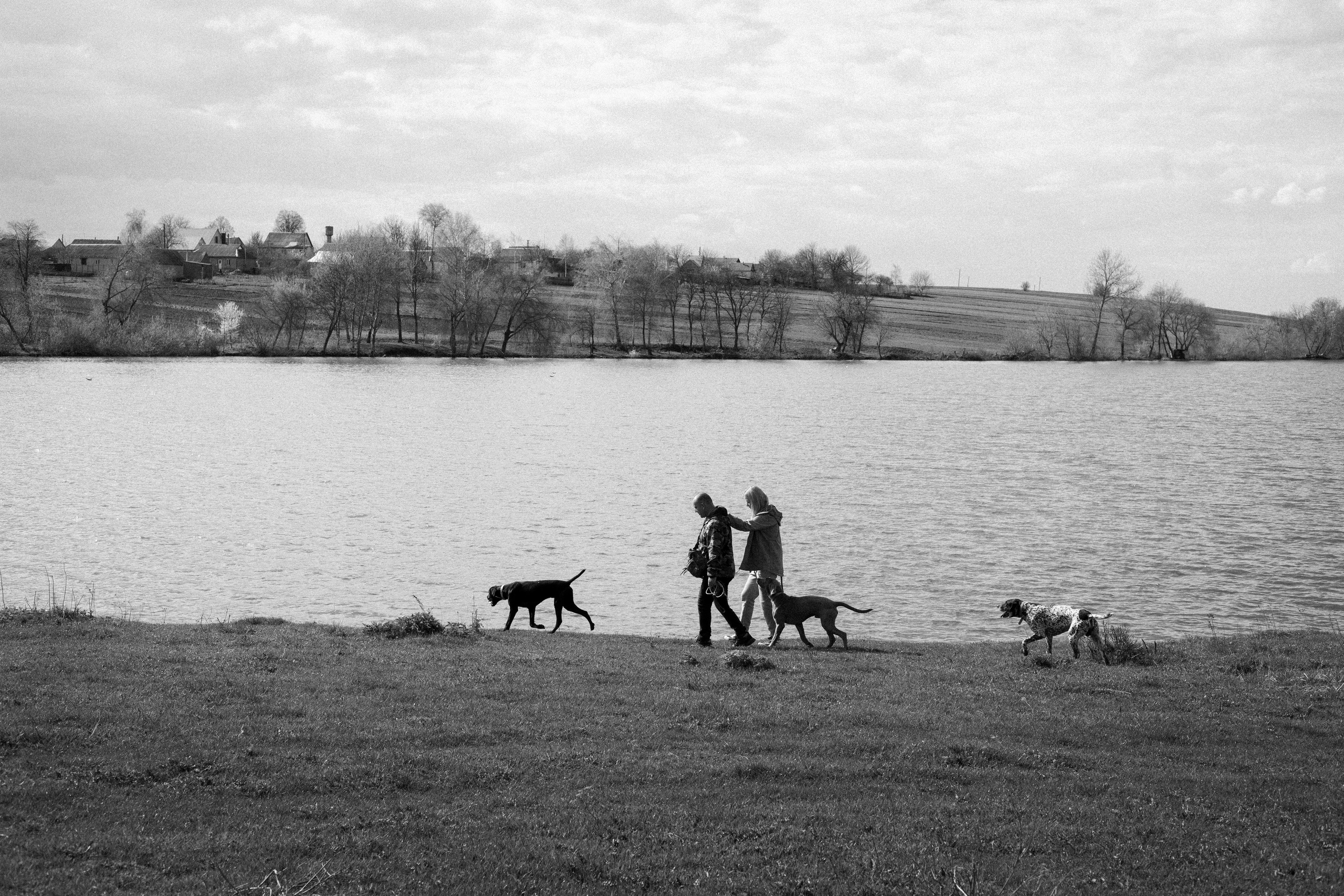 Histoires d’amour, séances photos de famille et de mariage en France