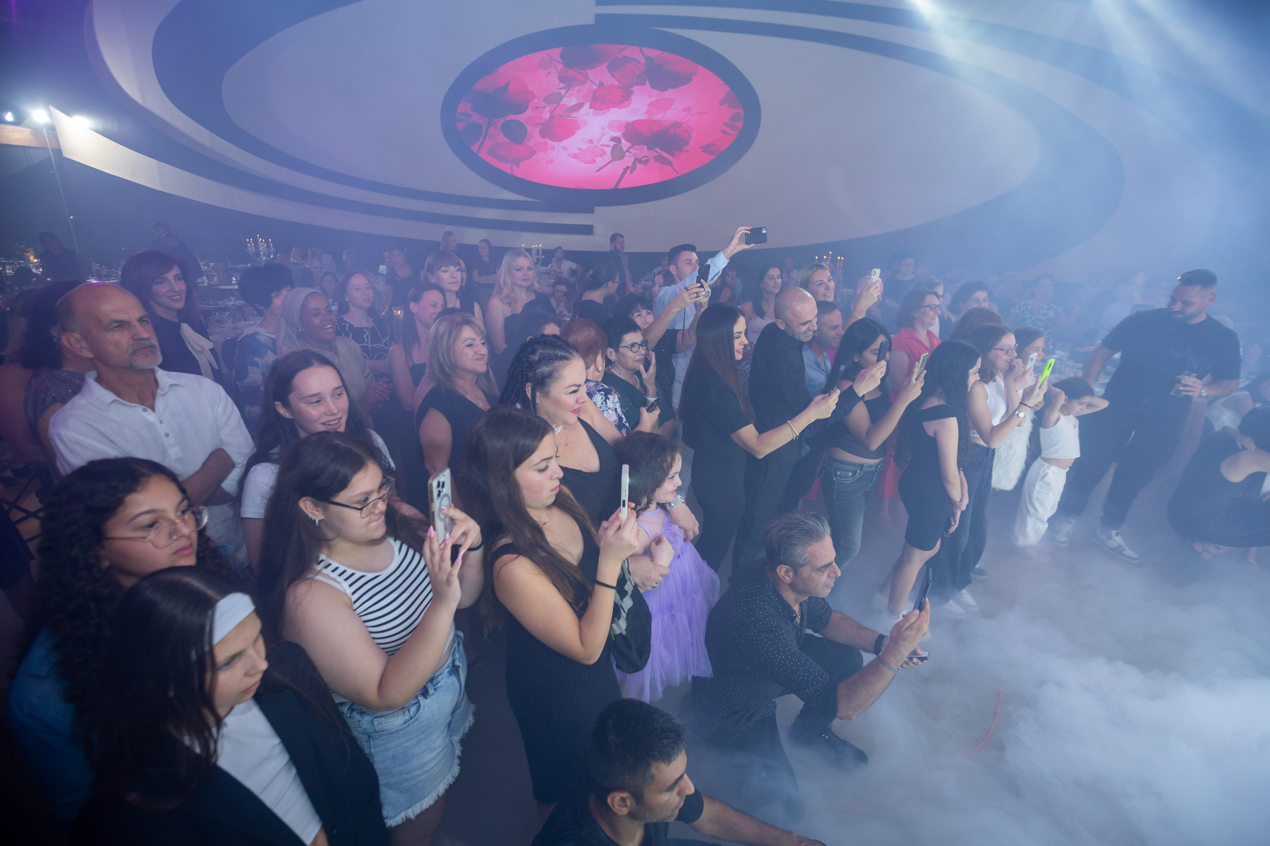 Bat Mitzvah Evelin. Wedding and events photographers Studio Shalom