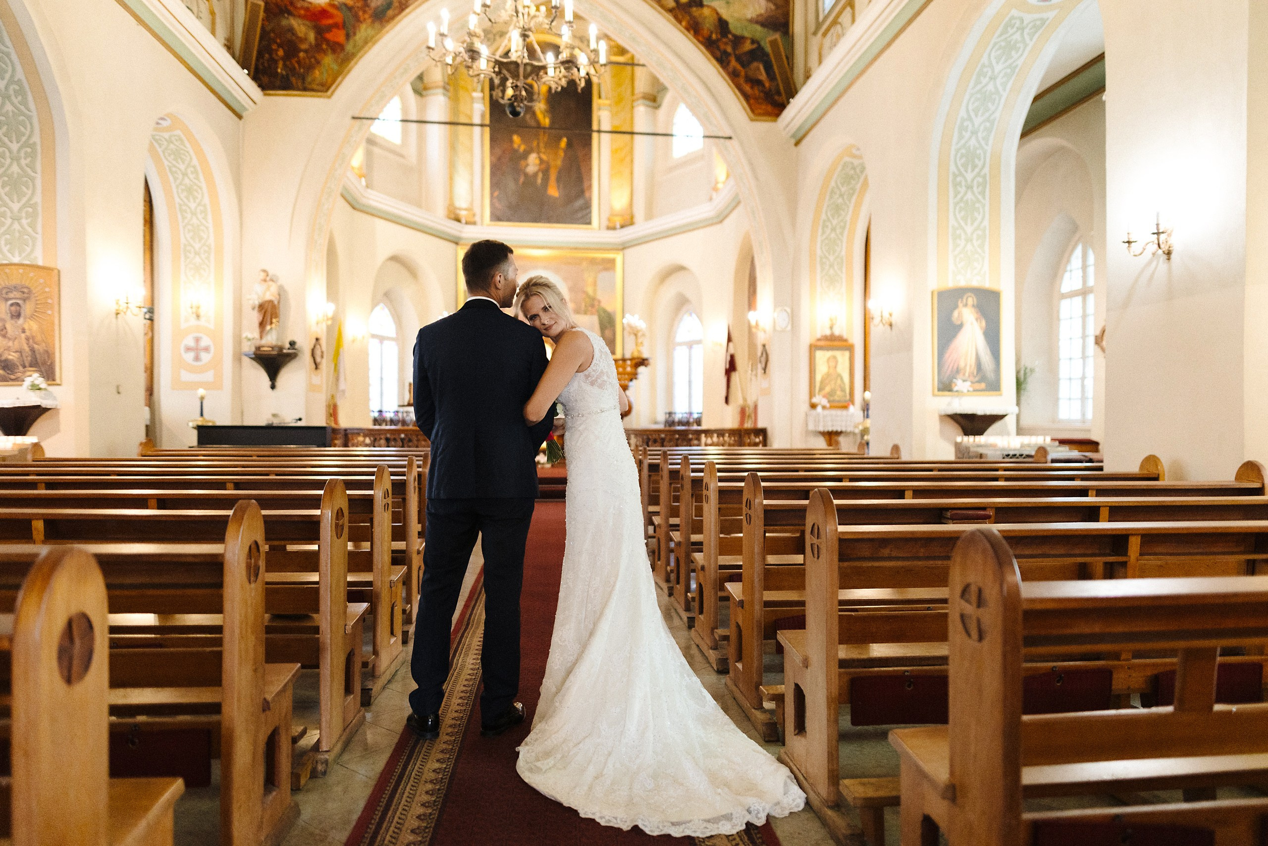 Юбилей свадьбы — 10 лет вместе, Porsche, страсть и стильная фотосессия в Риге. Евгений Тимофеев | Свадебный и контент-фотограф и видеограф в Риге