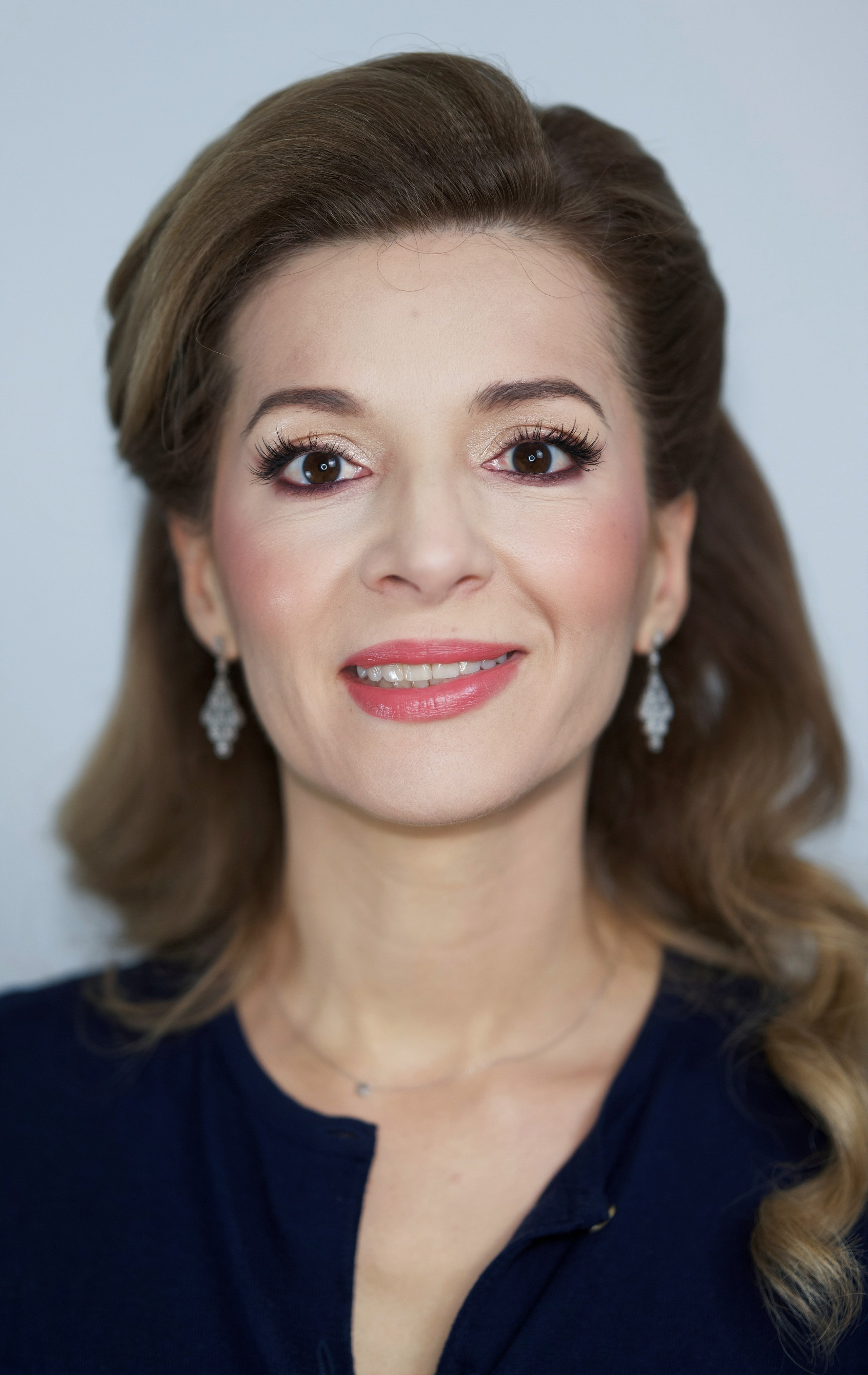 Makeup profesional Cluj-Napoca. Makeup artist, artist sprancene si laminare in Cluj-Napoca | Anca Vasilie