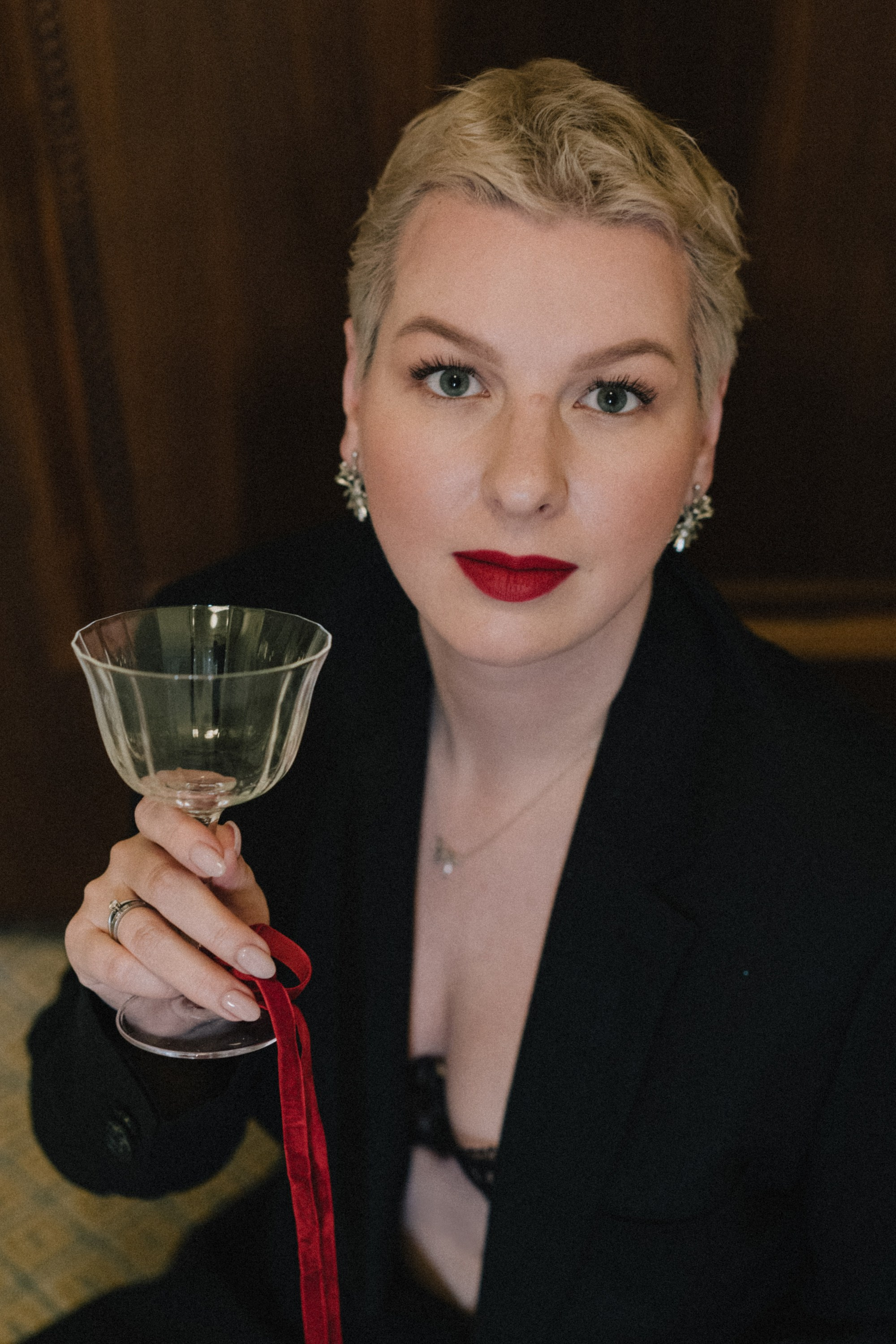 Victoria at the Four Seasons hotel. M Atelier | Art Portraits