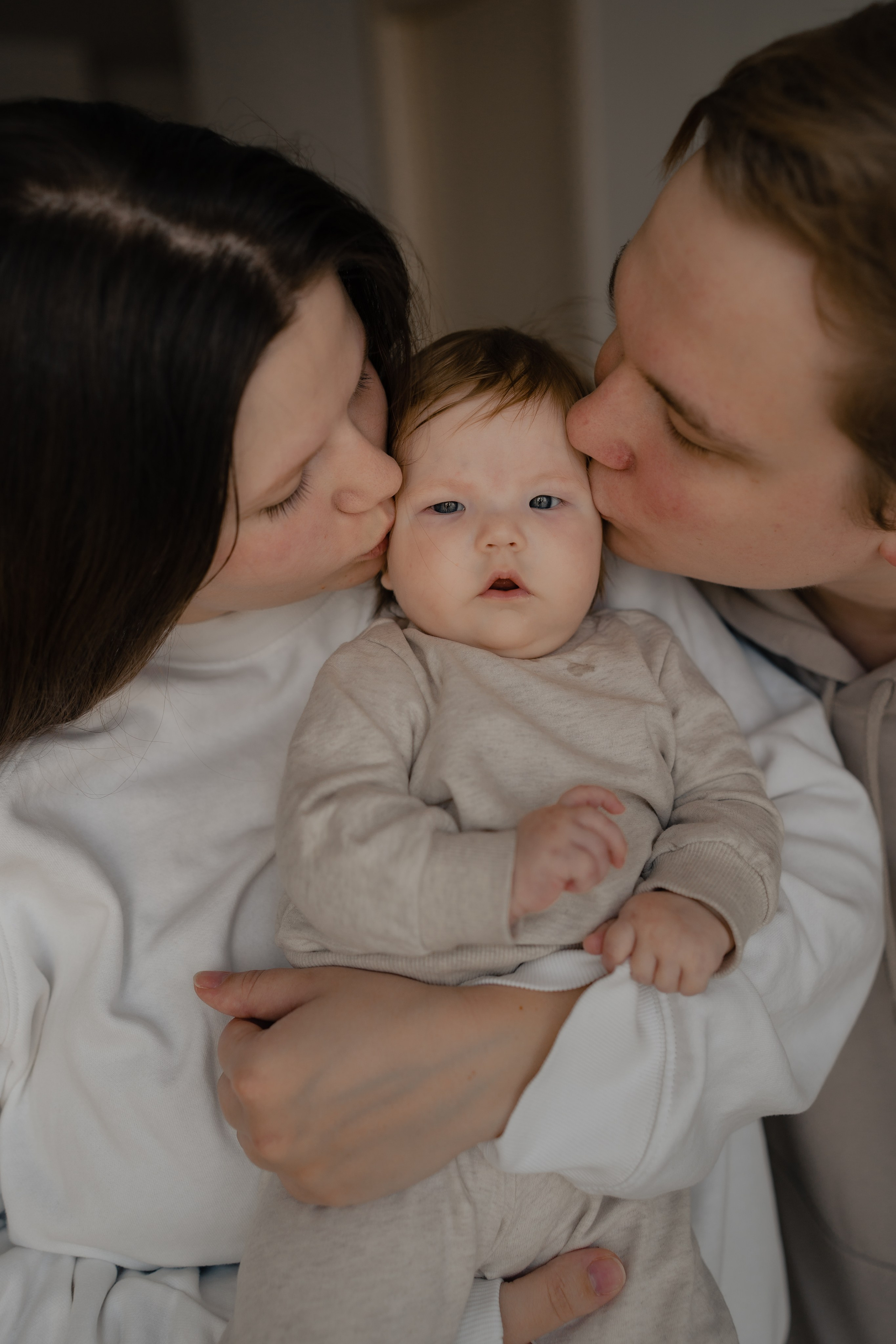 Семейная с младенцем. Фотограф Москва Ларина Юлия