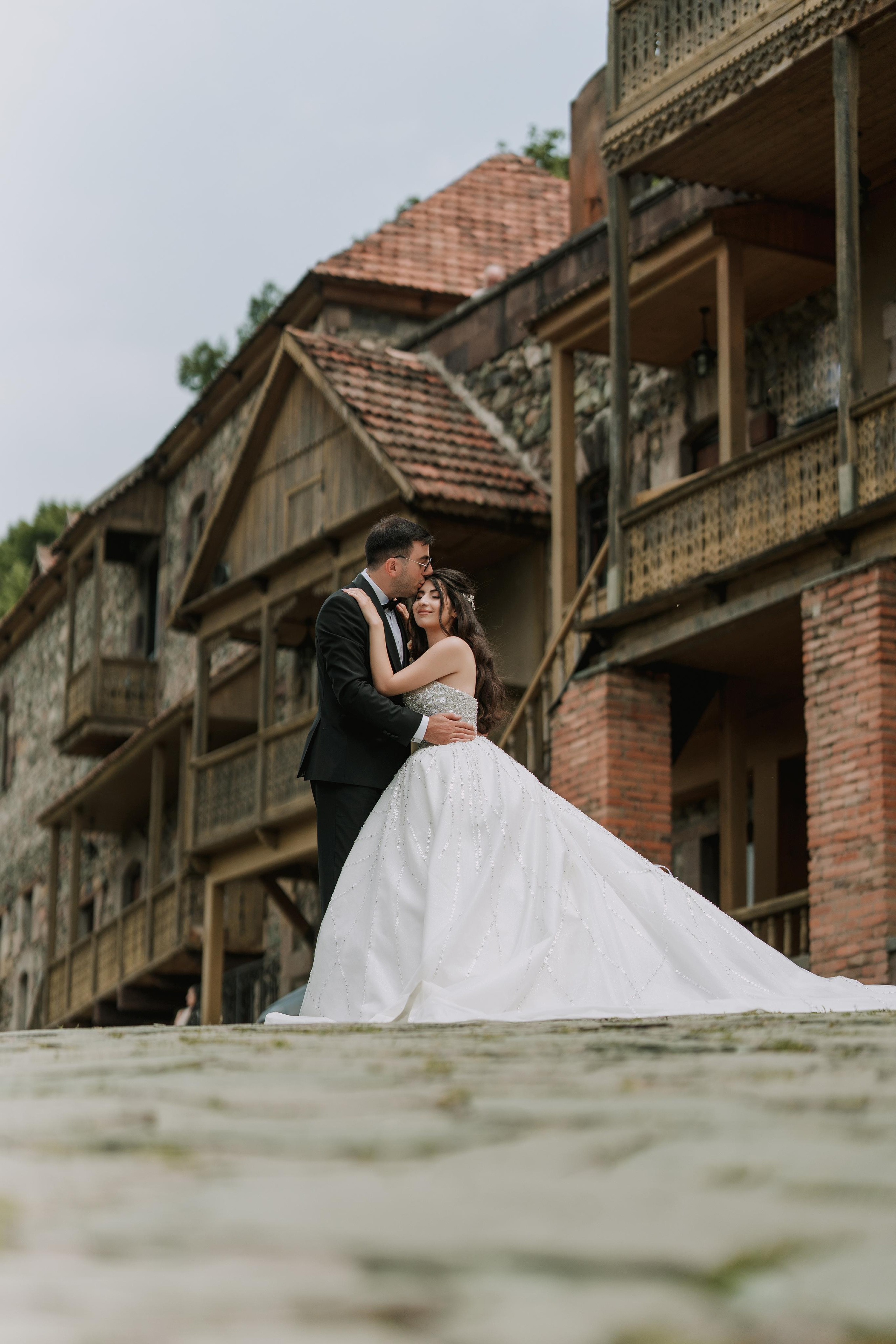 Wedding in Dilijan. Գլխավոր