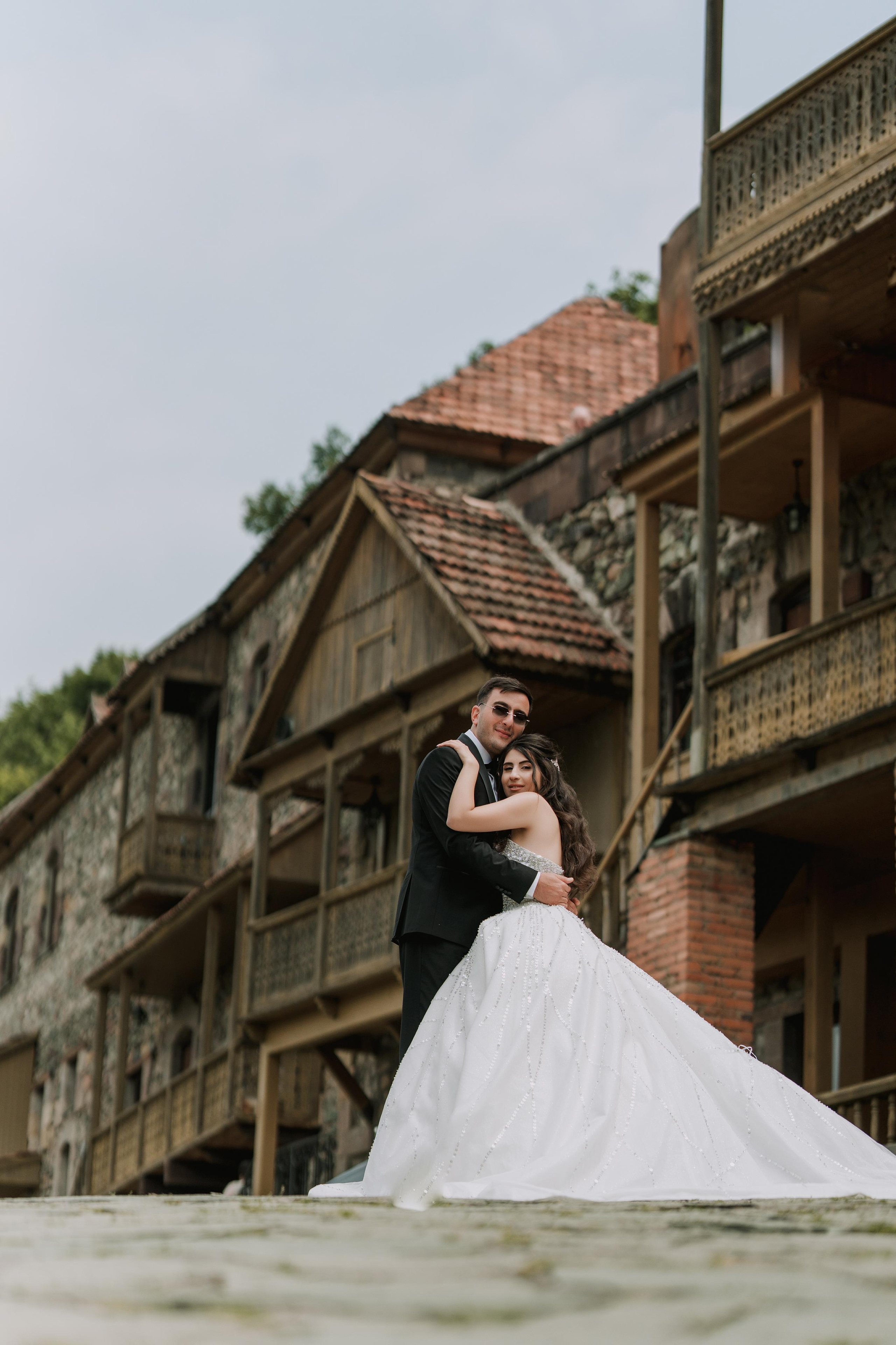 Wedding in Dilijan. Գլխավոր