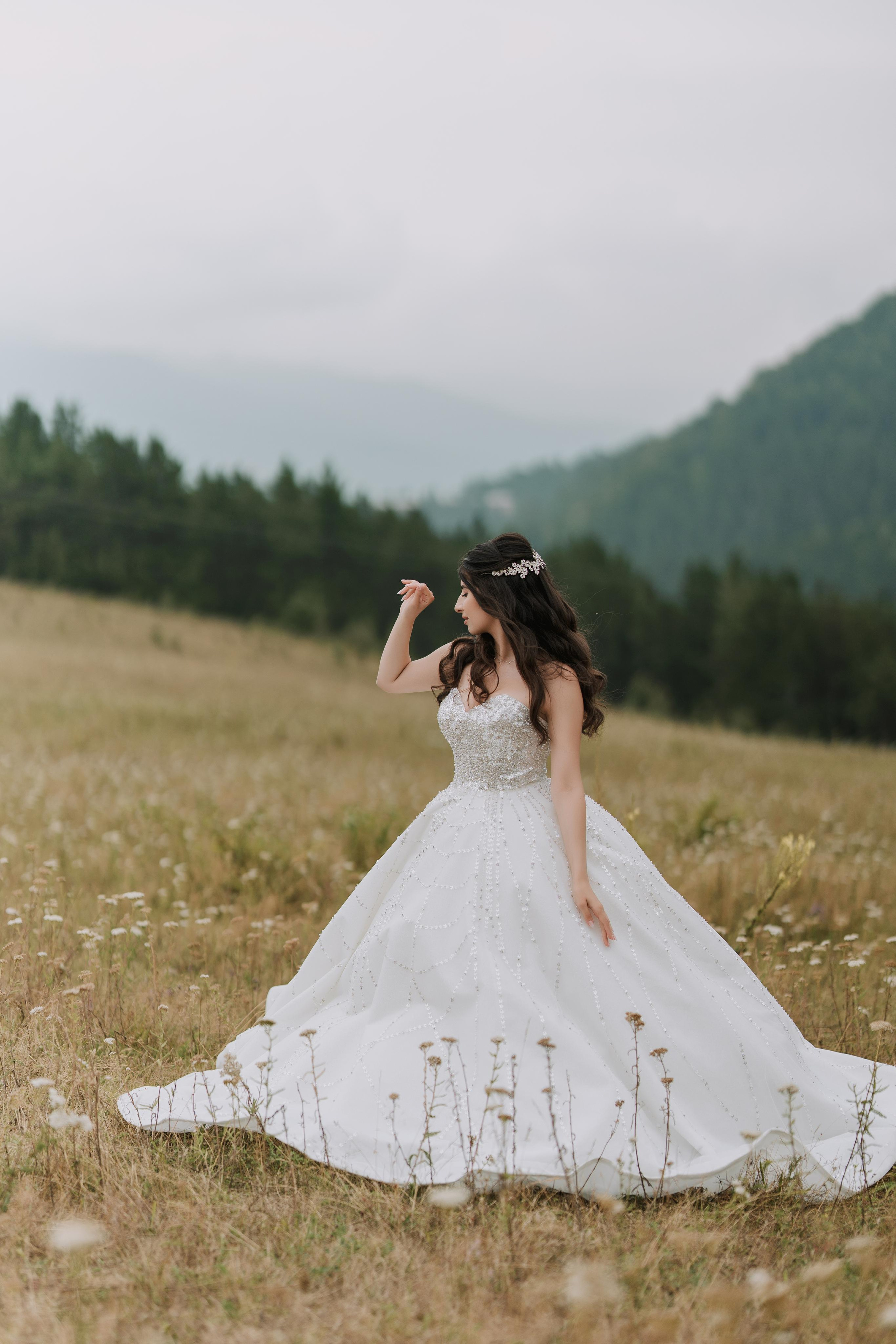Wedding in Dilijan. Գլխավոր