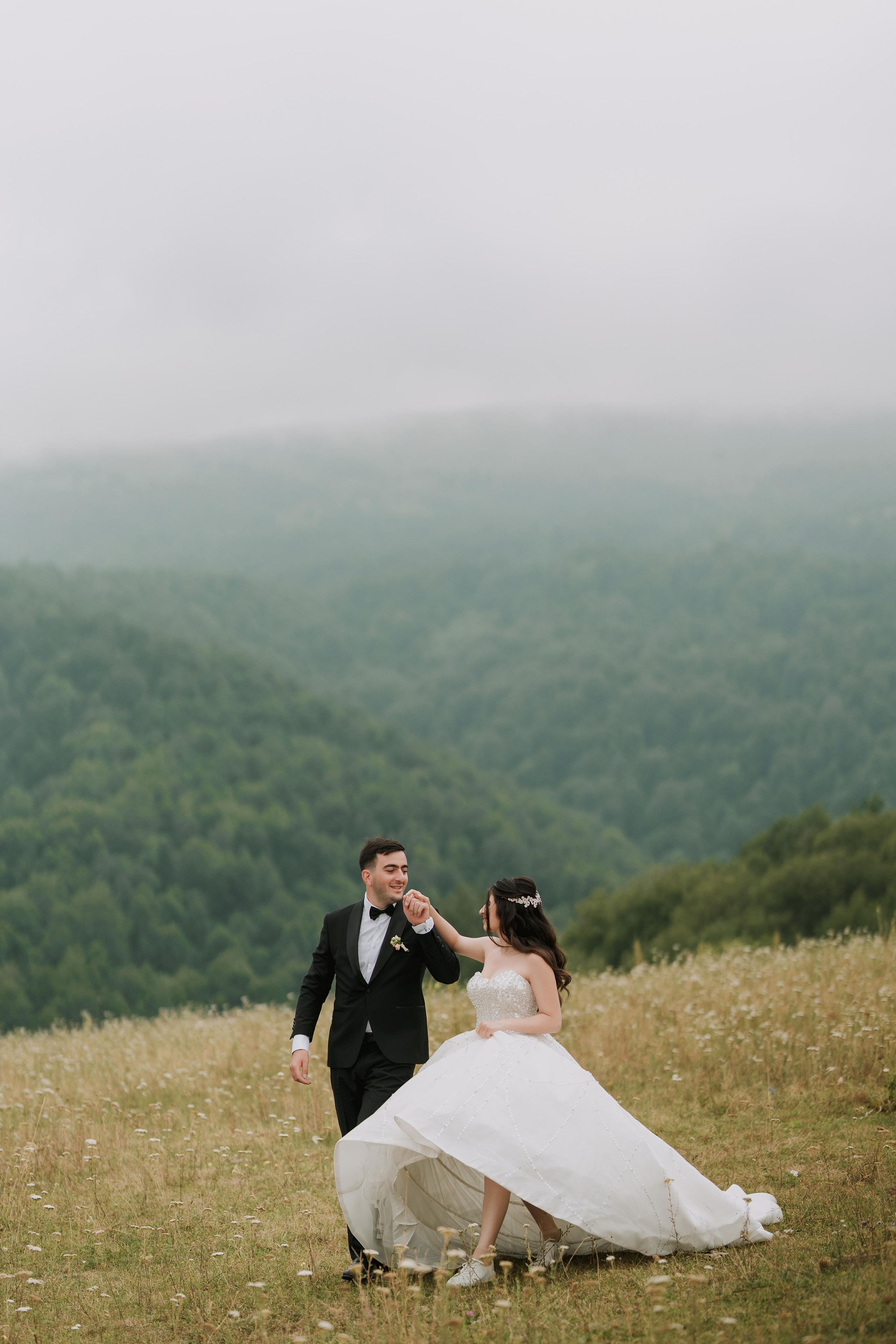 Wedding in Dilijan. Գլխավոր