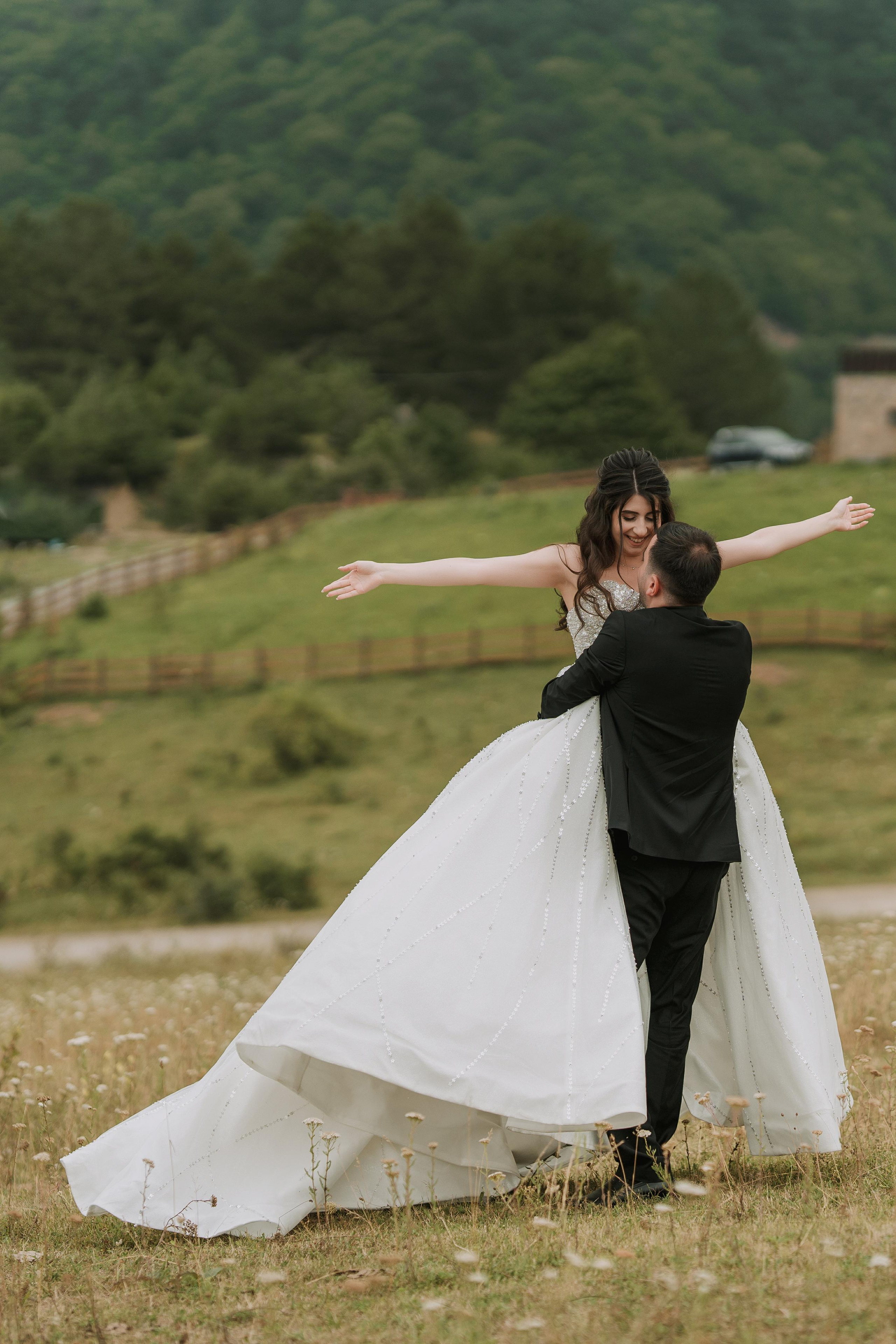 Wedding in Dilijan. Գլխավոր