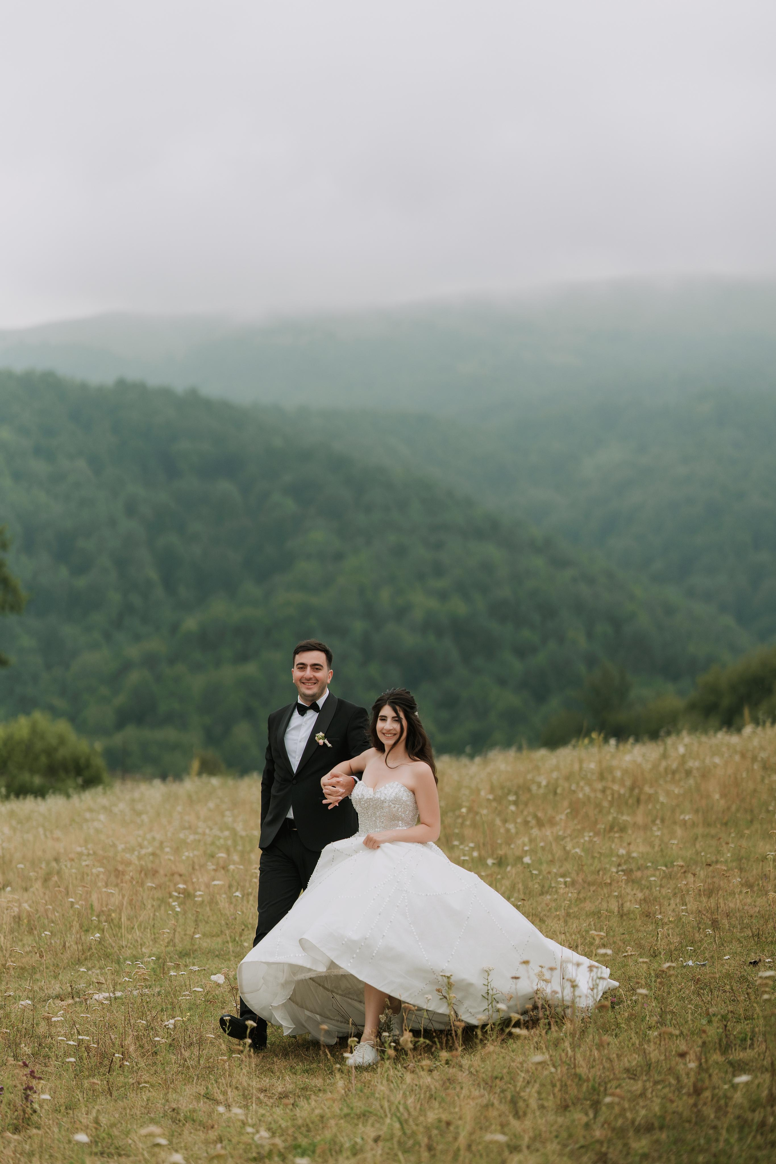 Wedding in Dilijan. Գլխավոր