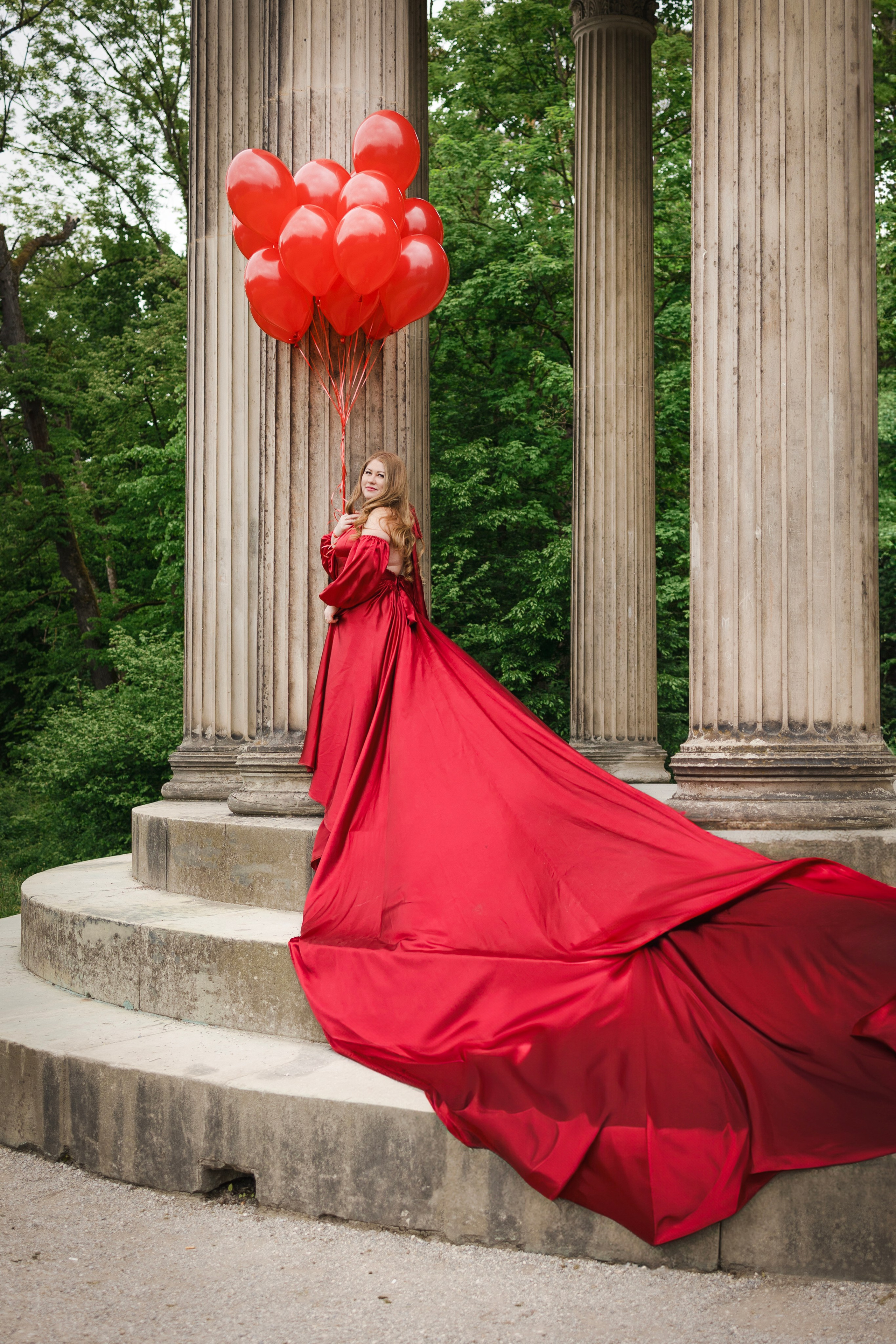 Long dresses shooting. Photographer in Munich