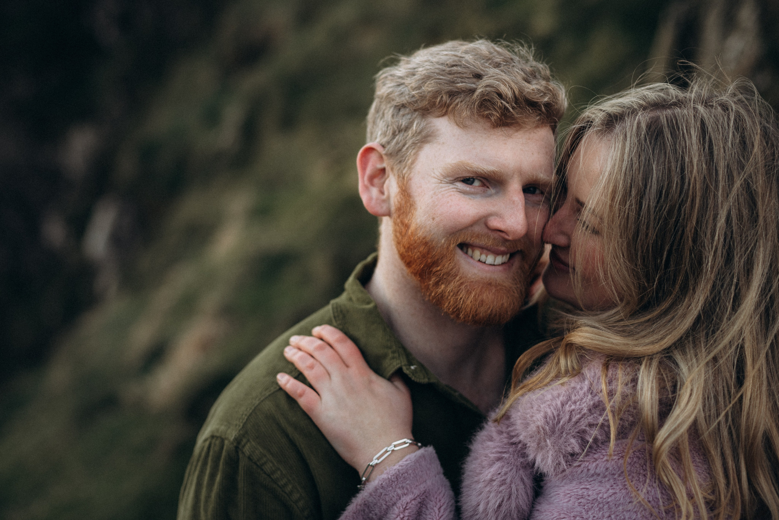 Howth cliff photoshoot. Wedding & Family photographer in County Donegal and Dublin, Ireland