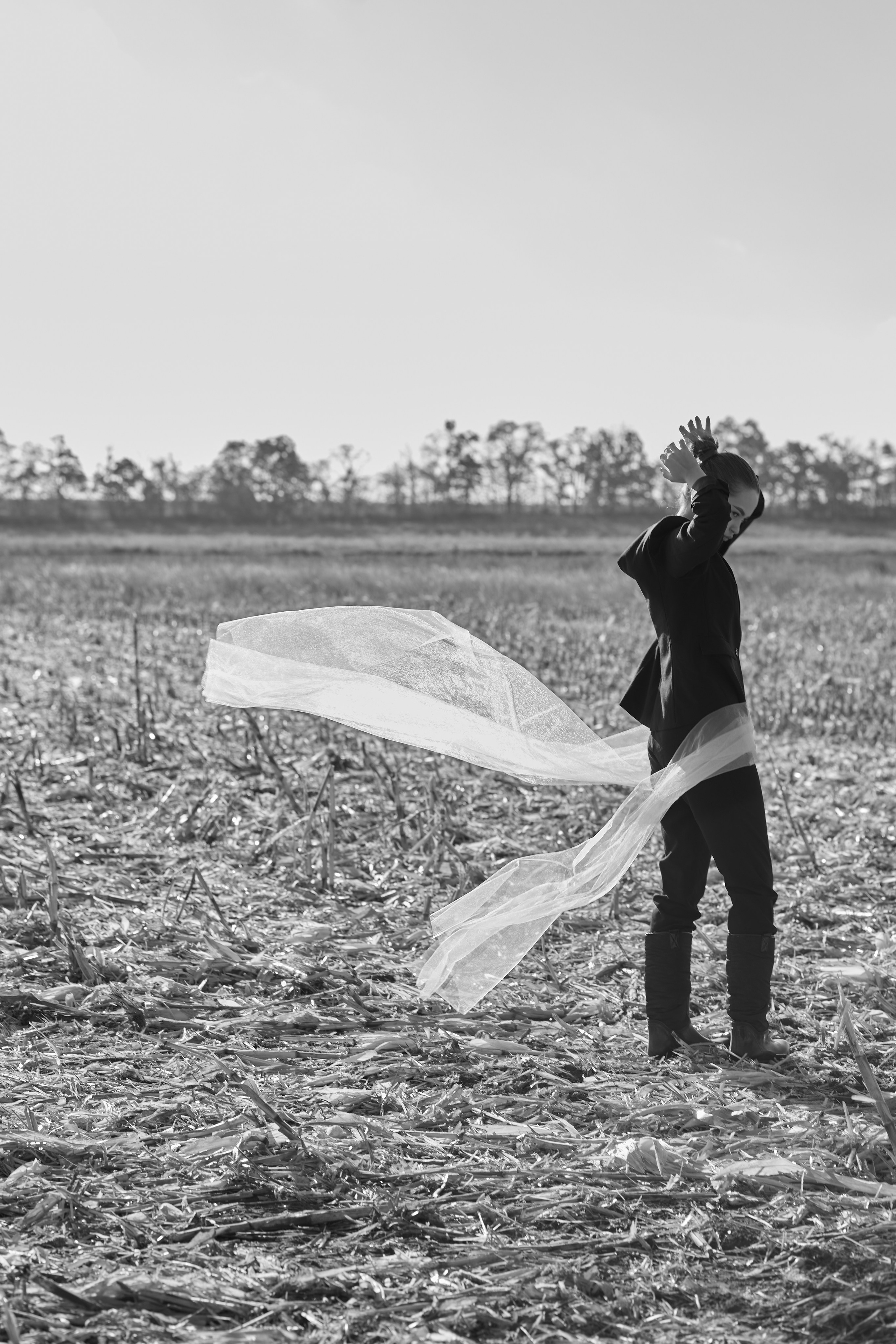 Творча зйомка «поле, світанок, осінь». Весільний та сімейний фотограф Черкас