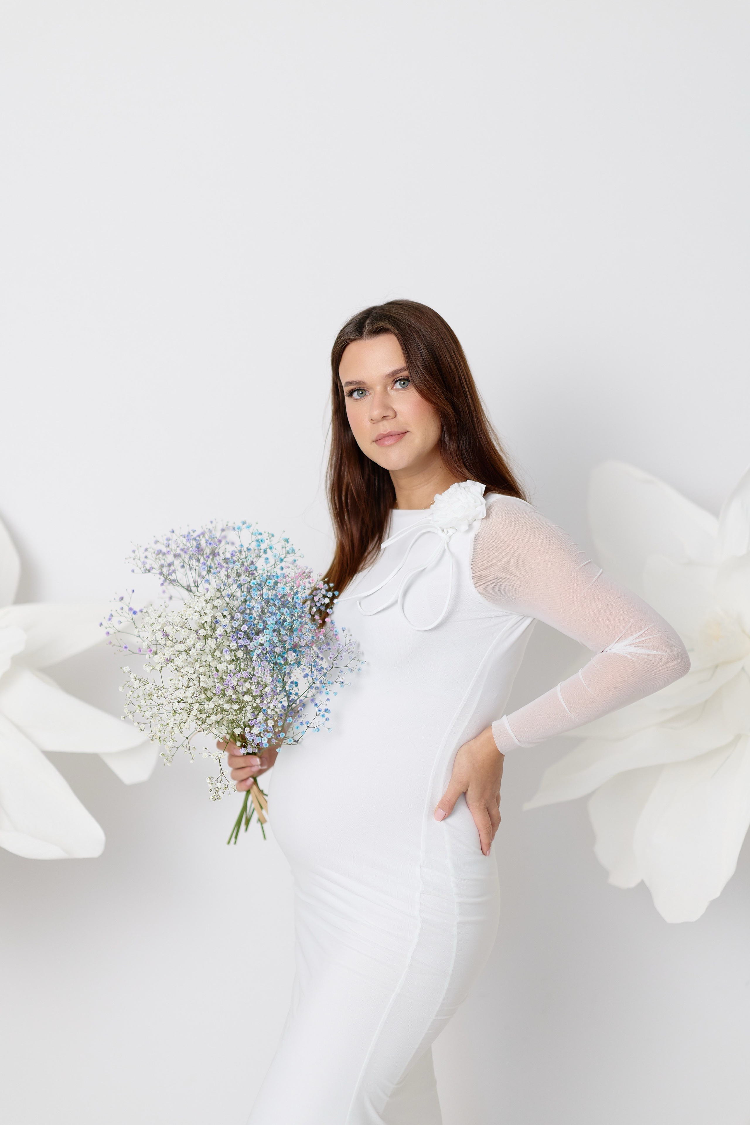 Sesja-brzuszkowa-w-studio. Daniel Chróściel Studio Myslub Fotografia i wideo ślubne