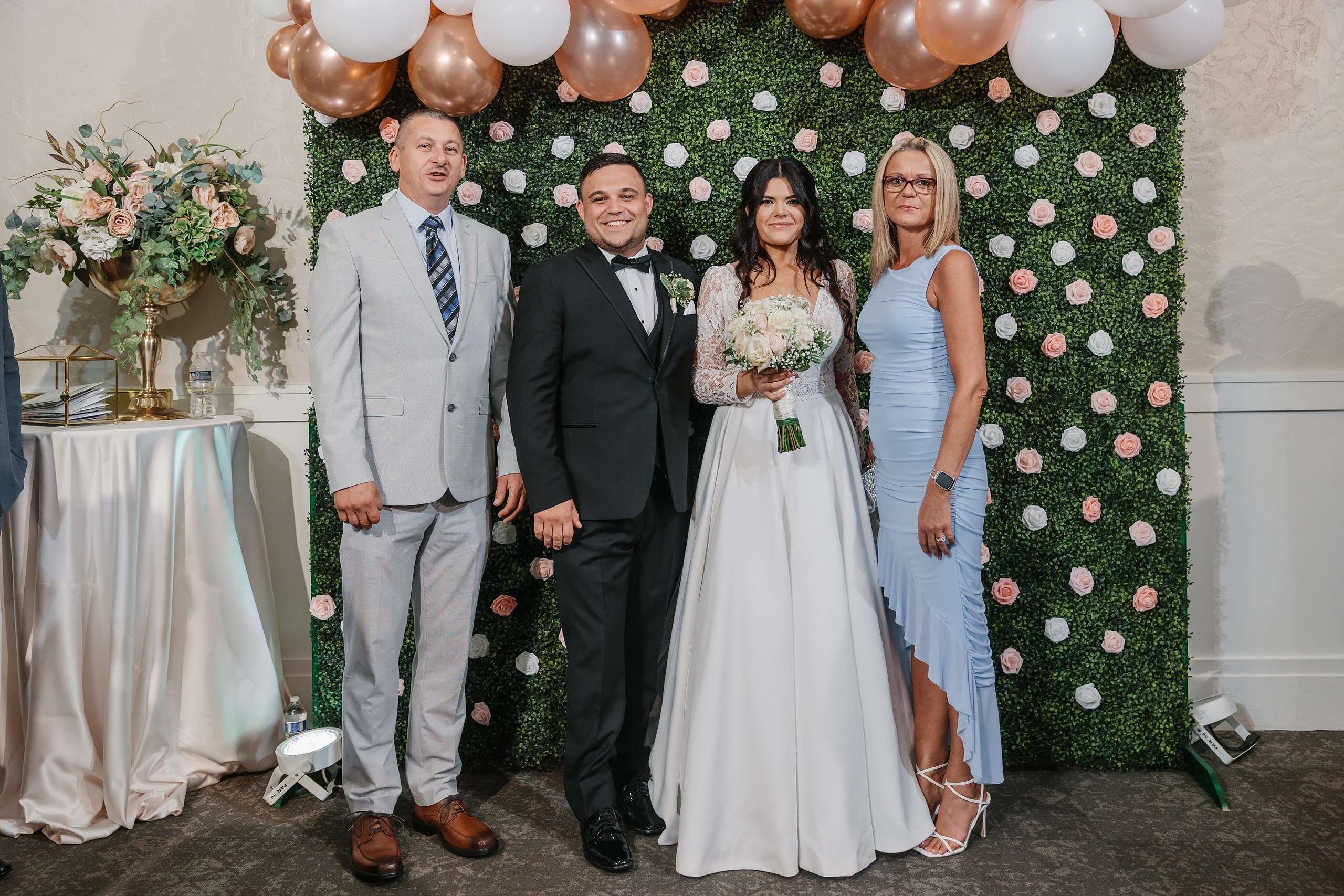 31.08.2024 Wedding. Wedding family event photographer in Chicago Nick Yushevich