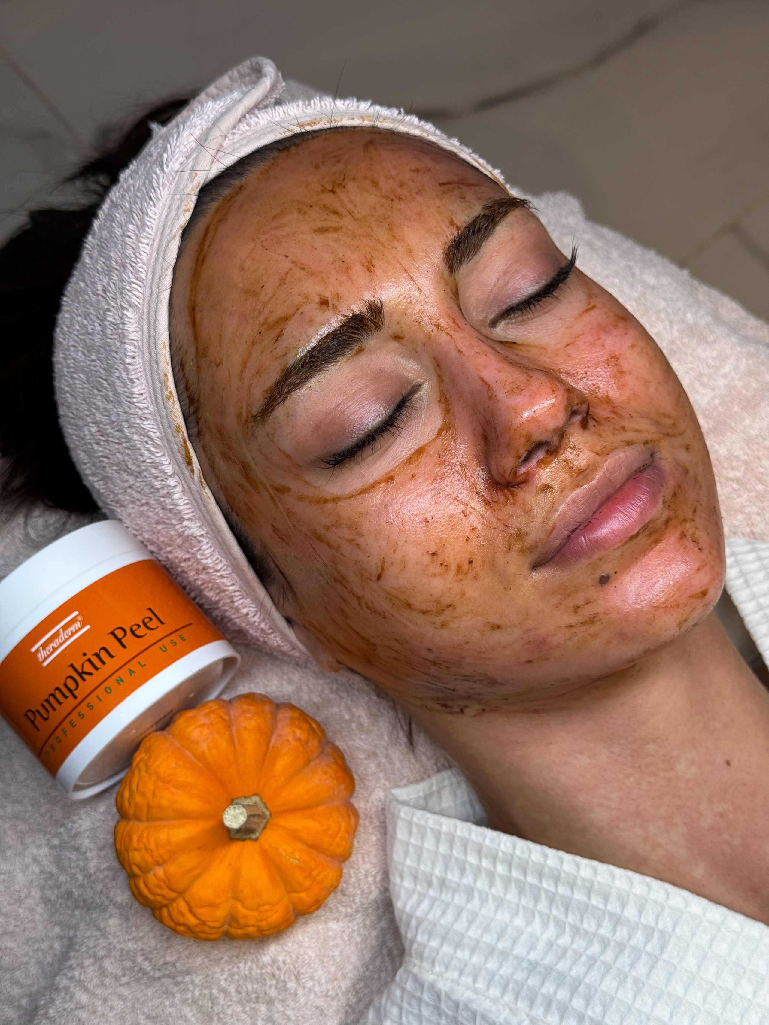 Контент-съемка Бьюти салон. Мобильный фотограф в Анталии. Алина Хивренко