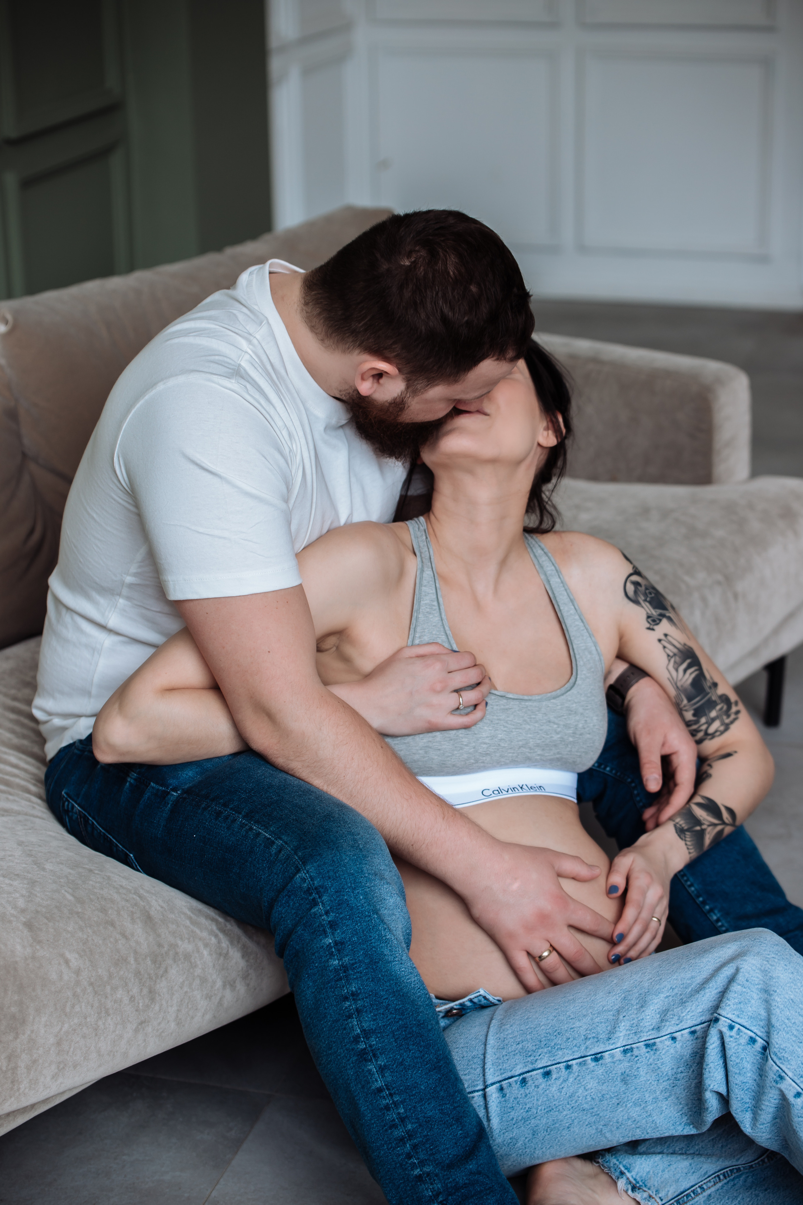 Kristinos laukimas. Wedding, christening and family photographers in Vilnius, Lithuania