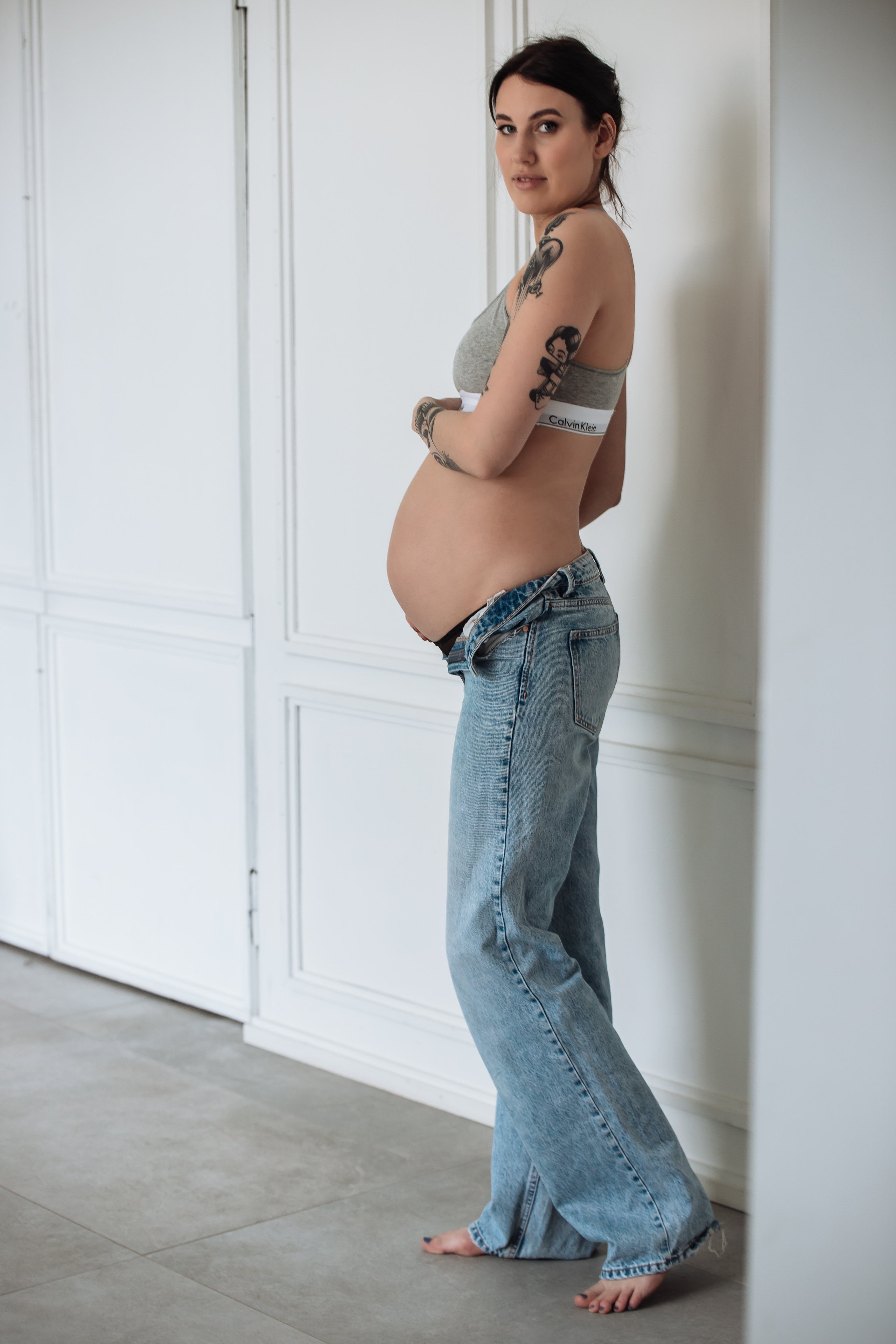 Kristinos laukimas. Wedding, christening and family photographers in Vilnius, Lithuania