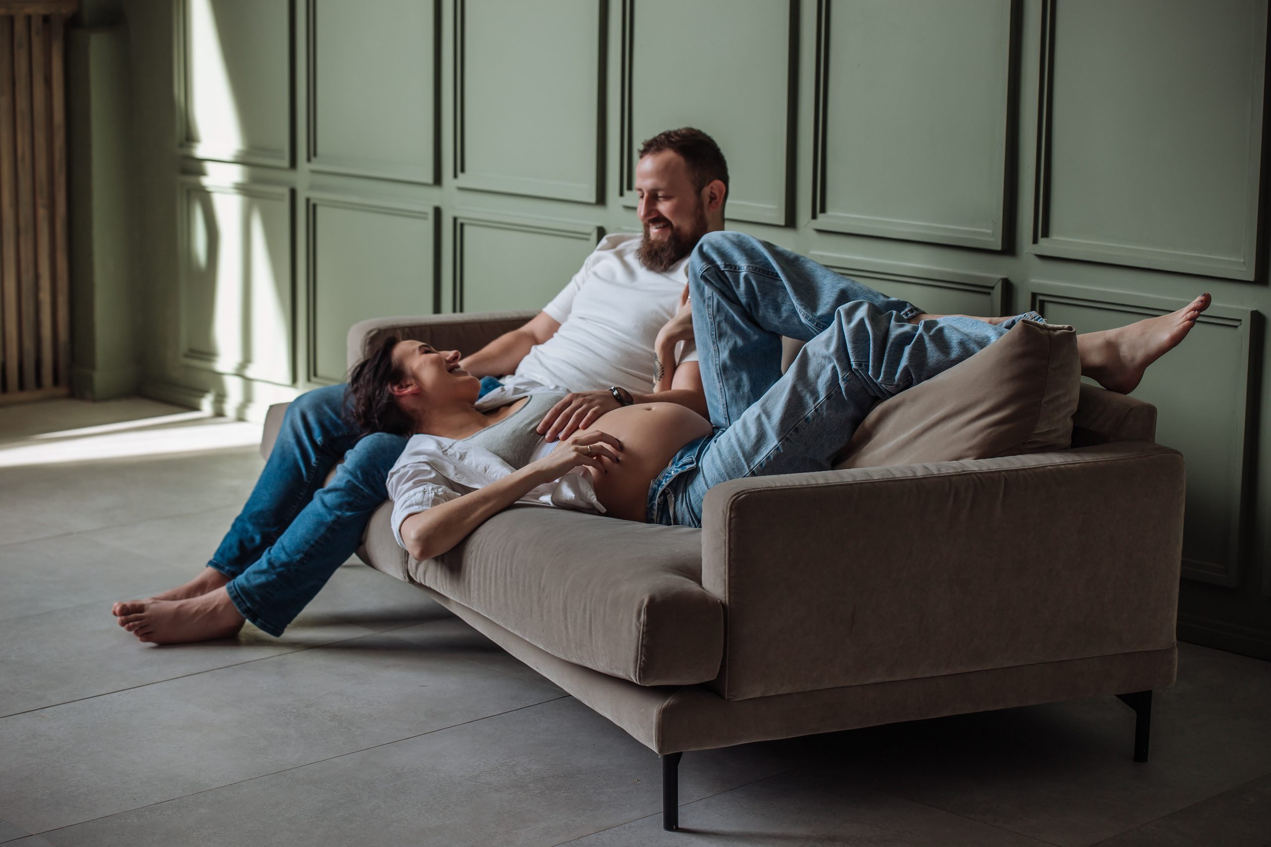 Kristinos laukimas. Wedding, christening and family photographers in Vilnius, Lithuania