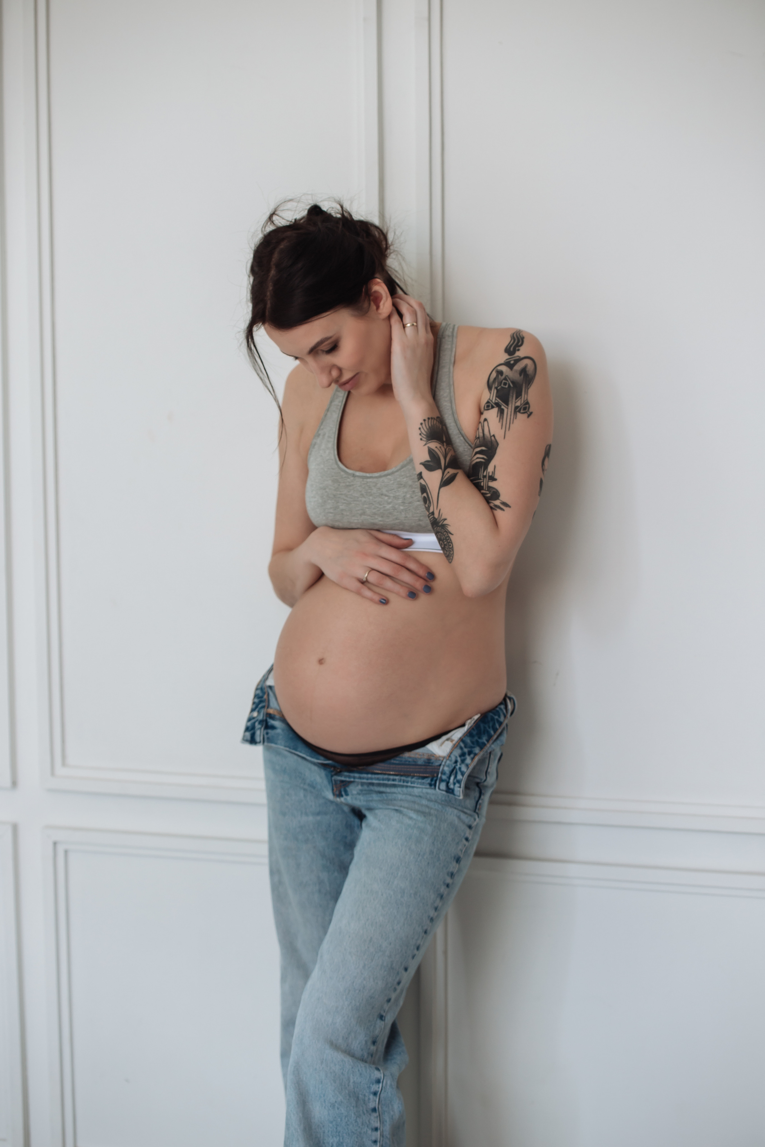 Kristinos laukimas. Wedding, christening and family photographers in Vilnius, Lithuania