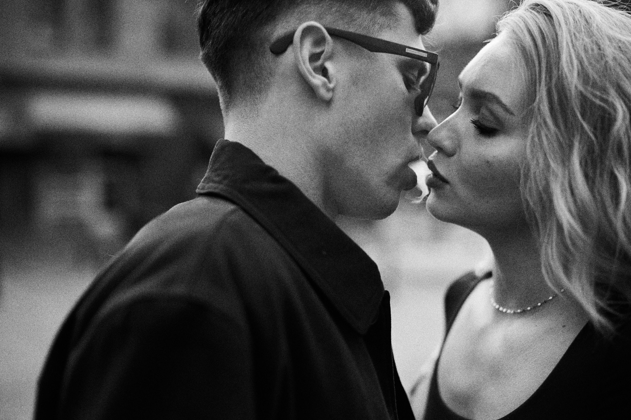 Couple photography in Vancouver. Location131 | Vancouver Photographer for Fashion, Portraits, Events and More Across Canada| YVR — Vlad Li