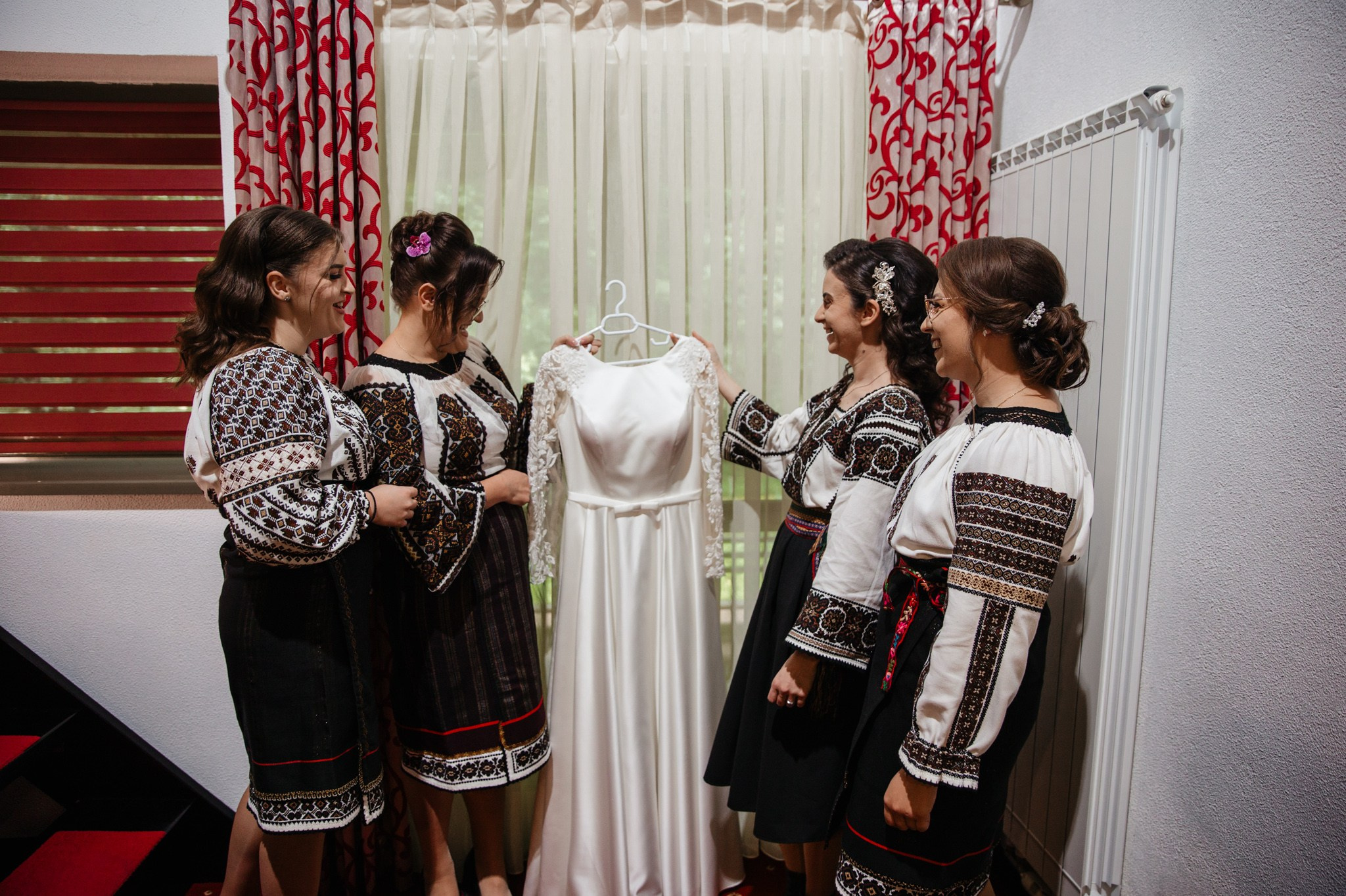 Nunta de Poveste la Sucevița: Cristi și Andreea. Servicii foto-video profesionale, pentru momente de neuitat