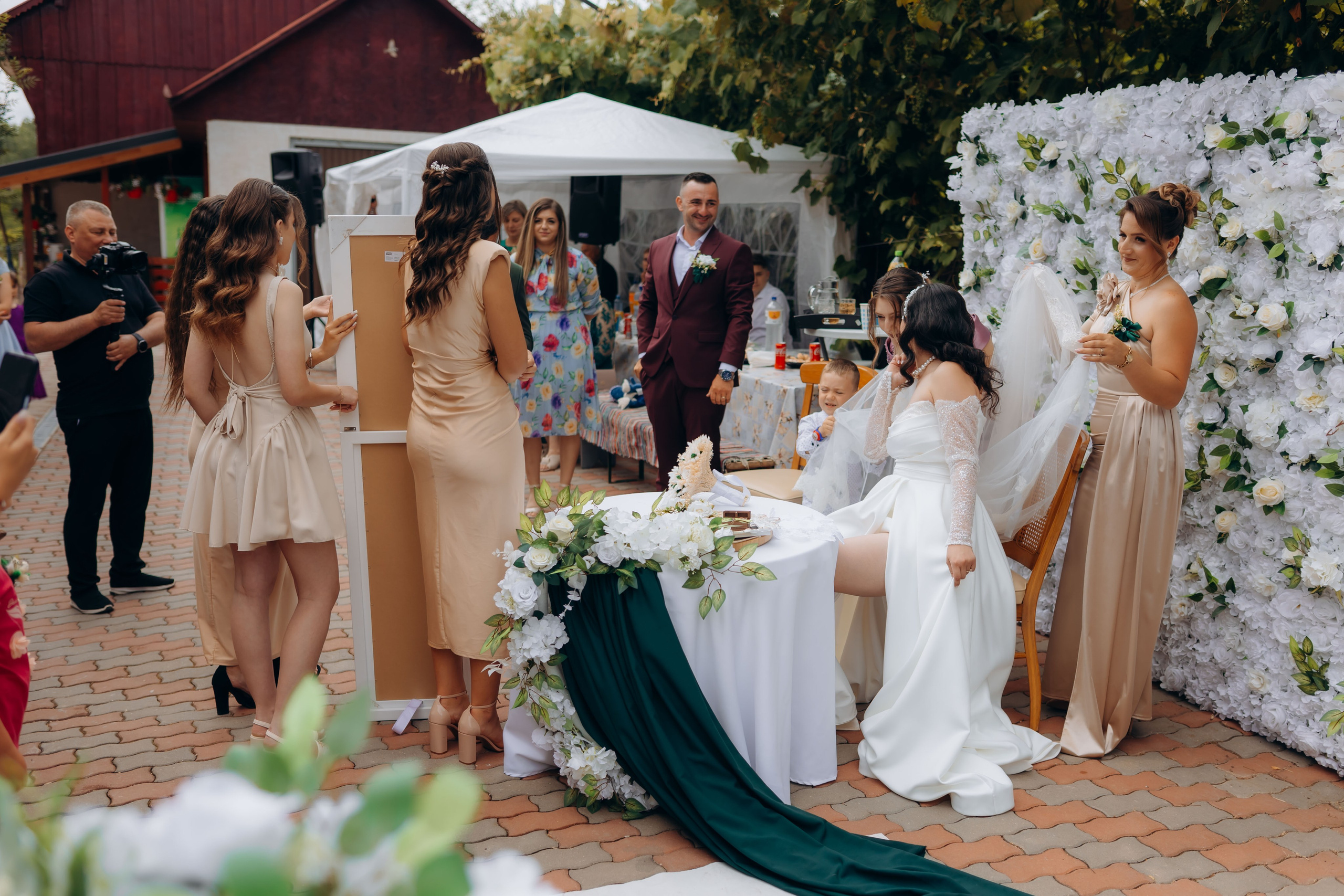 Nunta Nicoleta & Răzvan | Fotografie & Videografie Profesională. Servicii foto-video profesionale, pentru momente de neuitat